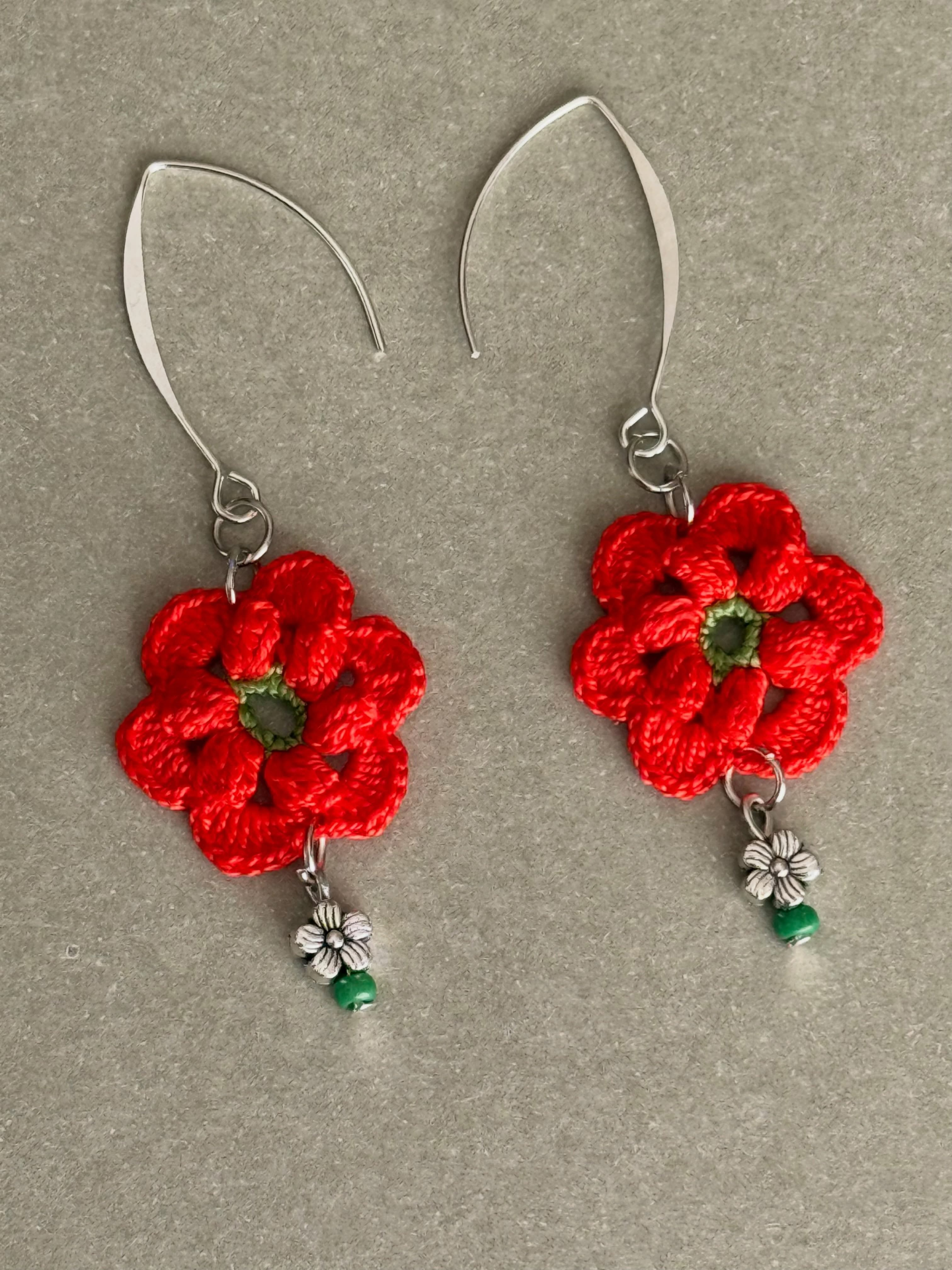 Pendientes flor en micro ganchillo