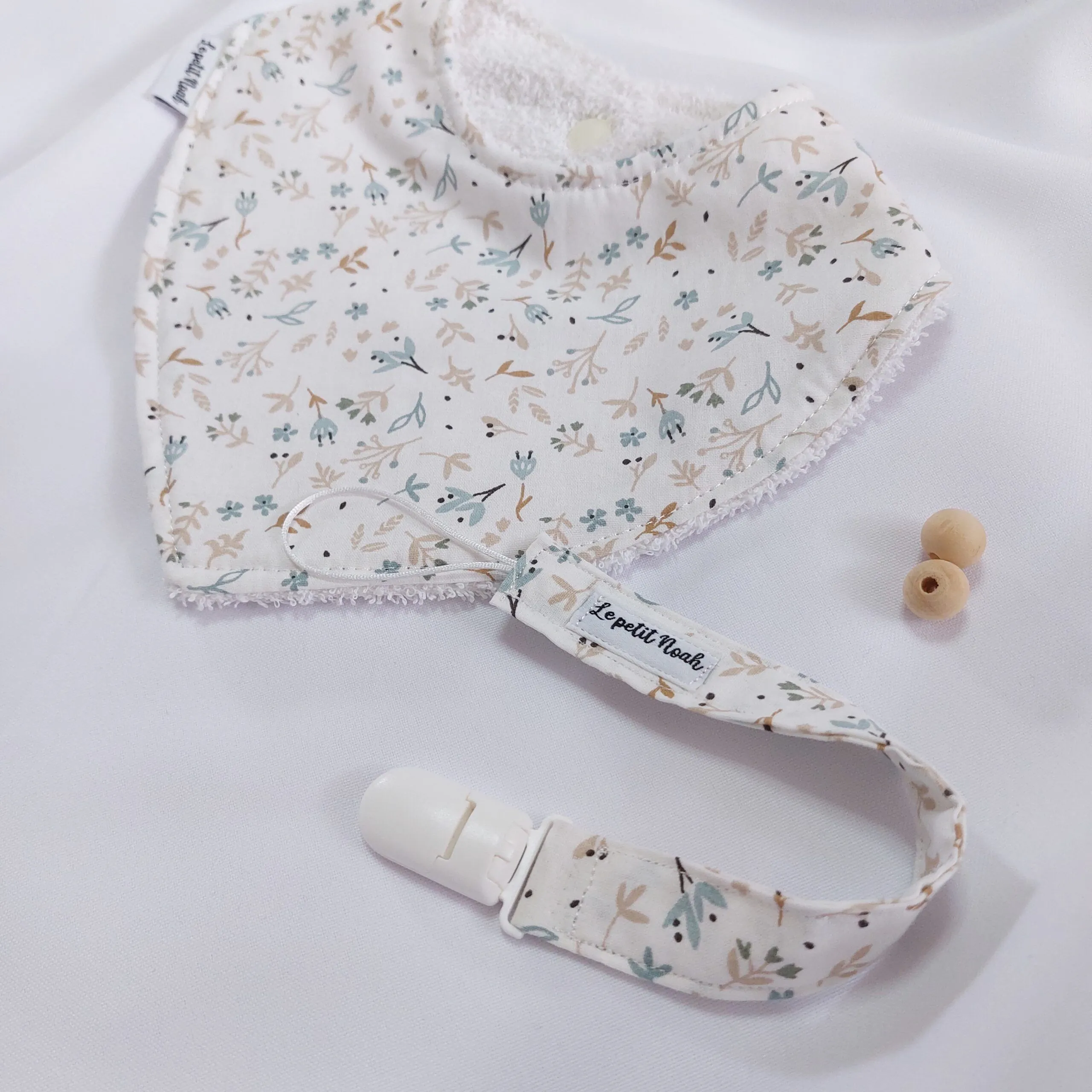 Conjunto Babero  Chupetero - Imagen 4