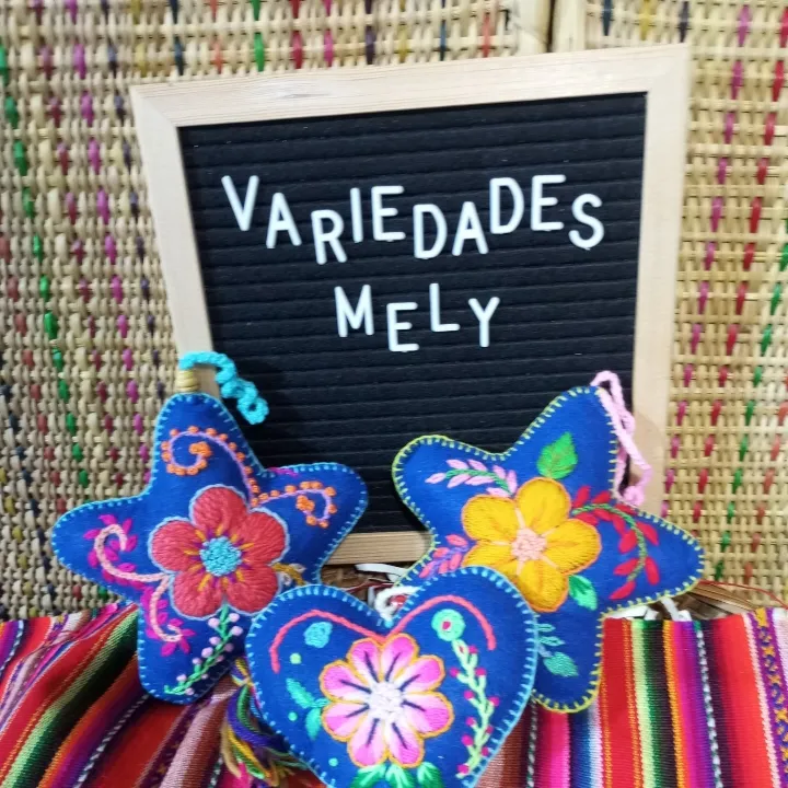 Llaveros corazón grande en diversos colores de fondo - Imagen 2