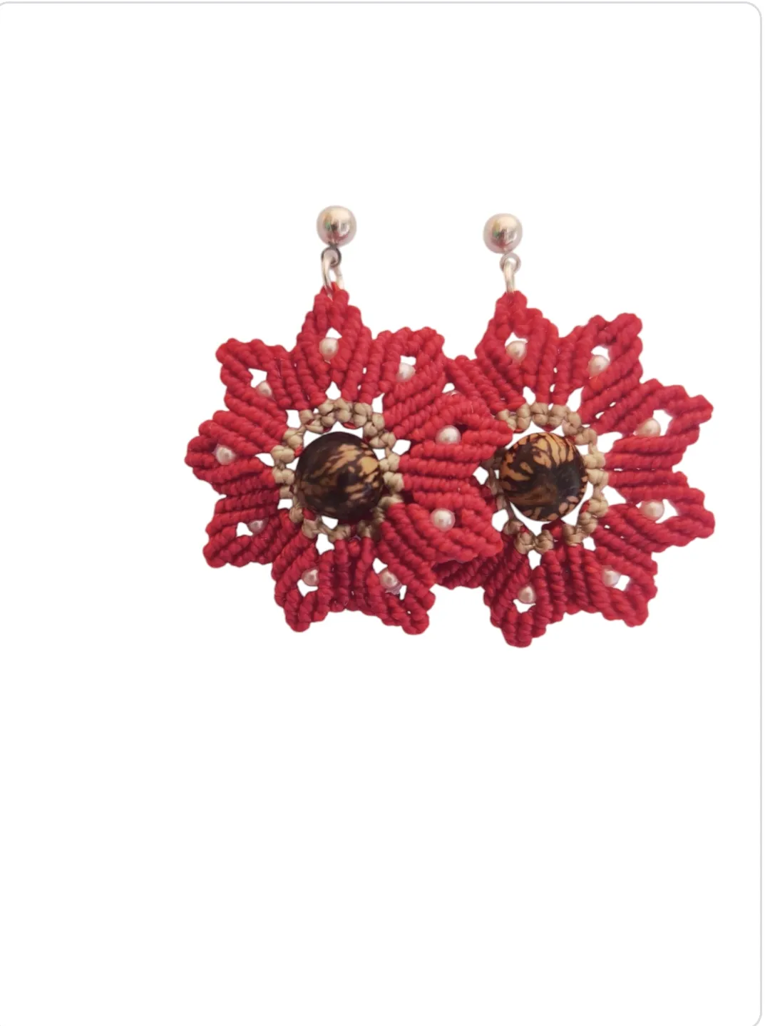 Pendientes diseño flores en macramé - Imagen 2