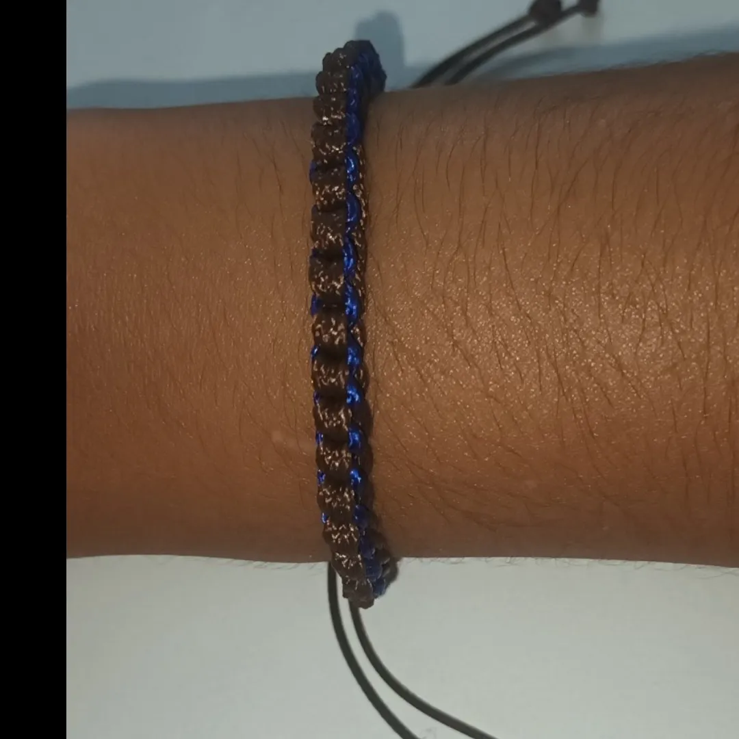Pulseras artesanales de macramé - Imagen 3