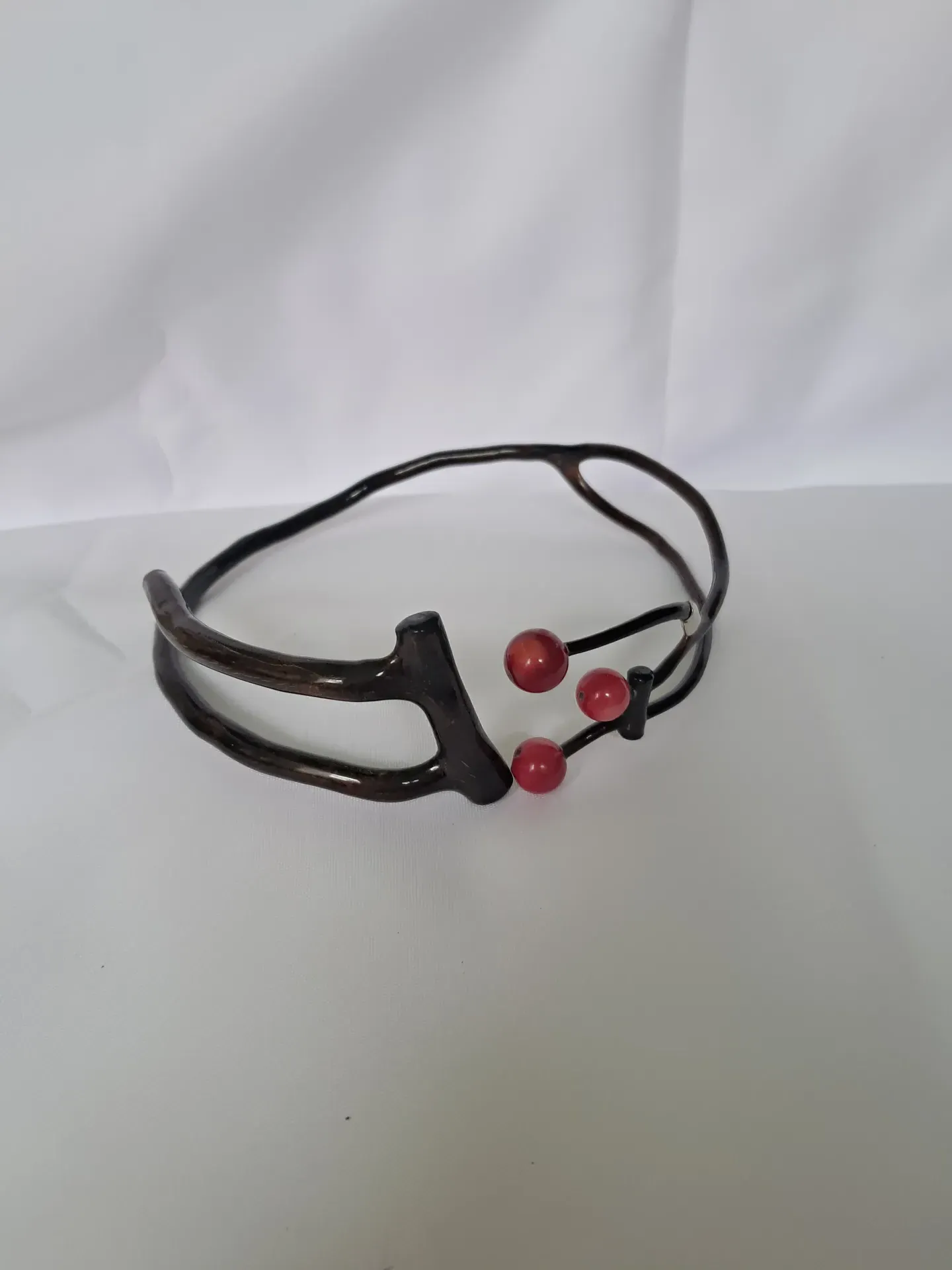 Pulseras y pendientes artesanales - Imagen 3