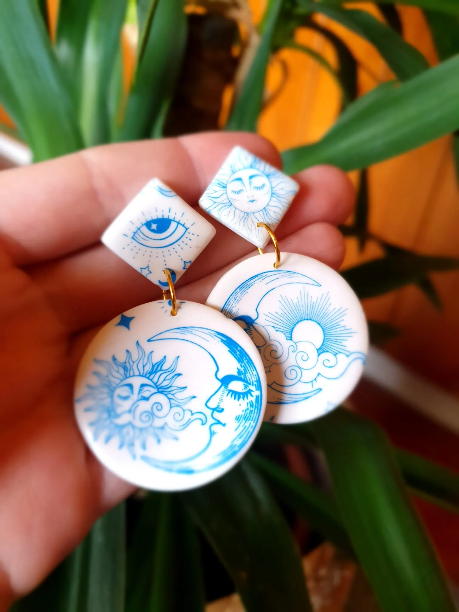 Pendientes universo a color - Imagen 2