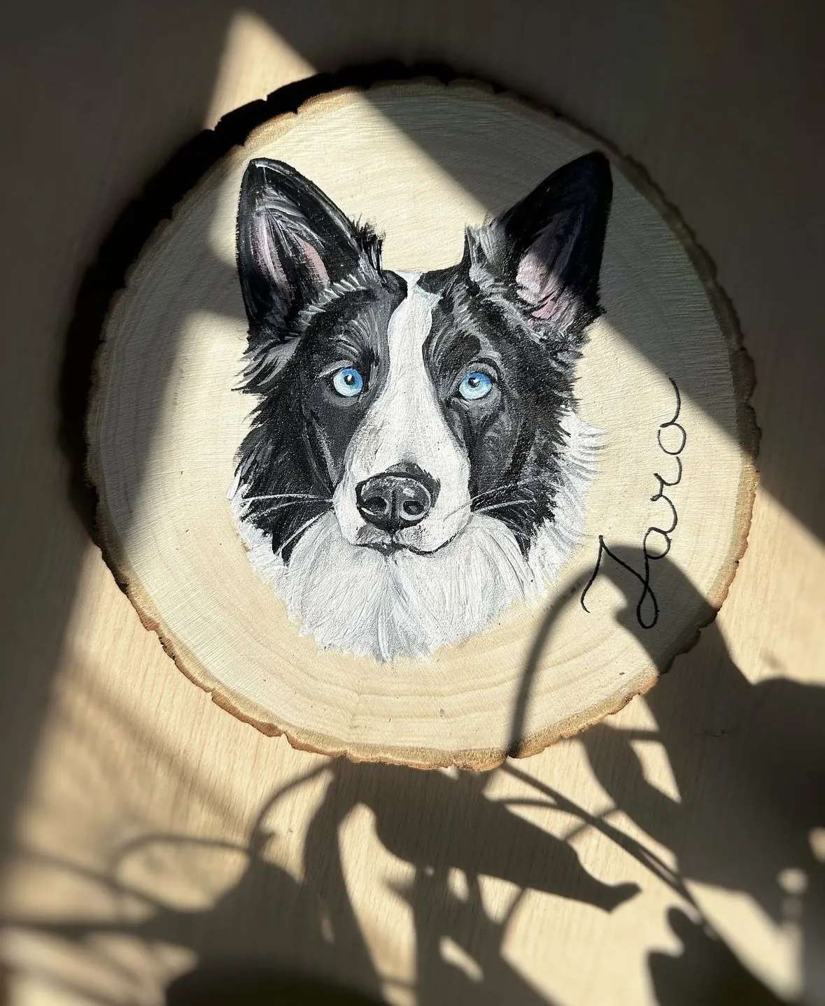 Retratos peludos en rodajas de madera - Imagen 4