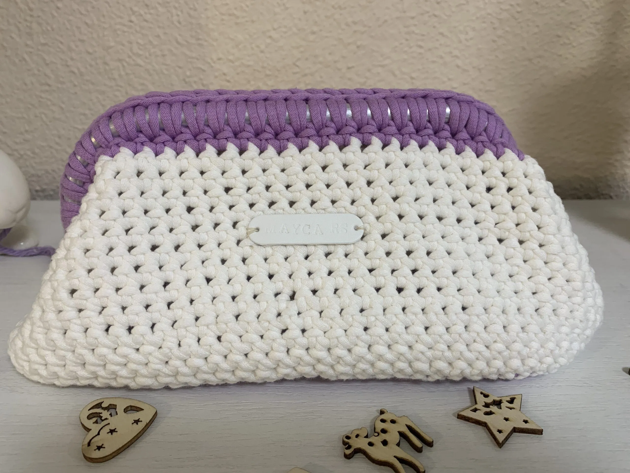 Neceser cosmetiquera hecho en crochet - Imagen 2