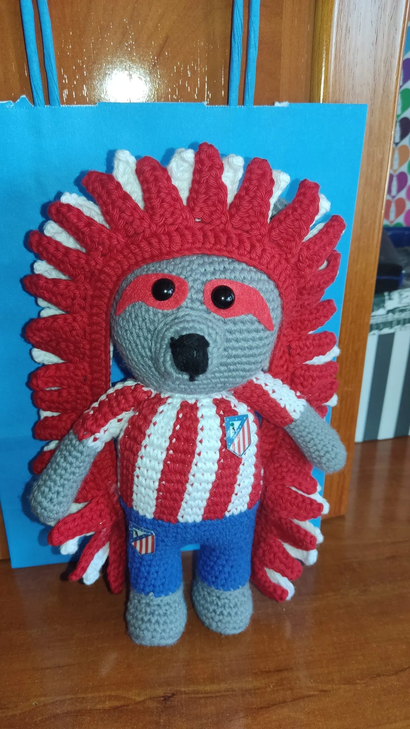 Muñeco Amigurumi mascota INDI