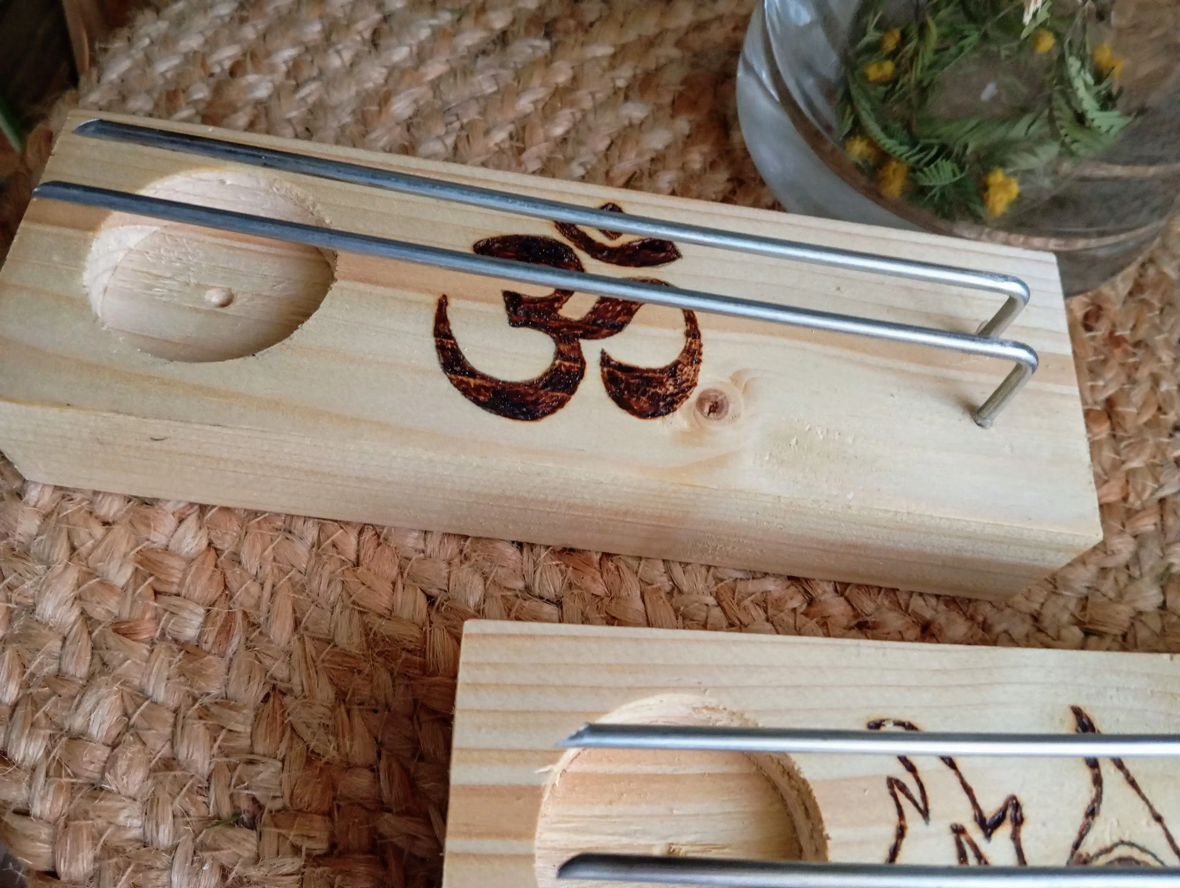 Quemador palo santo con vela - Imagen 3