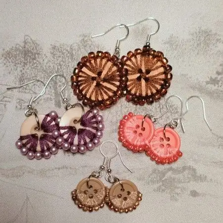 Pendientes Botonadas