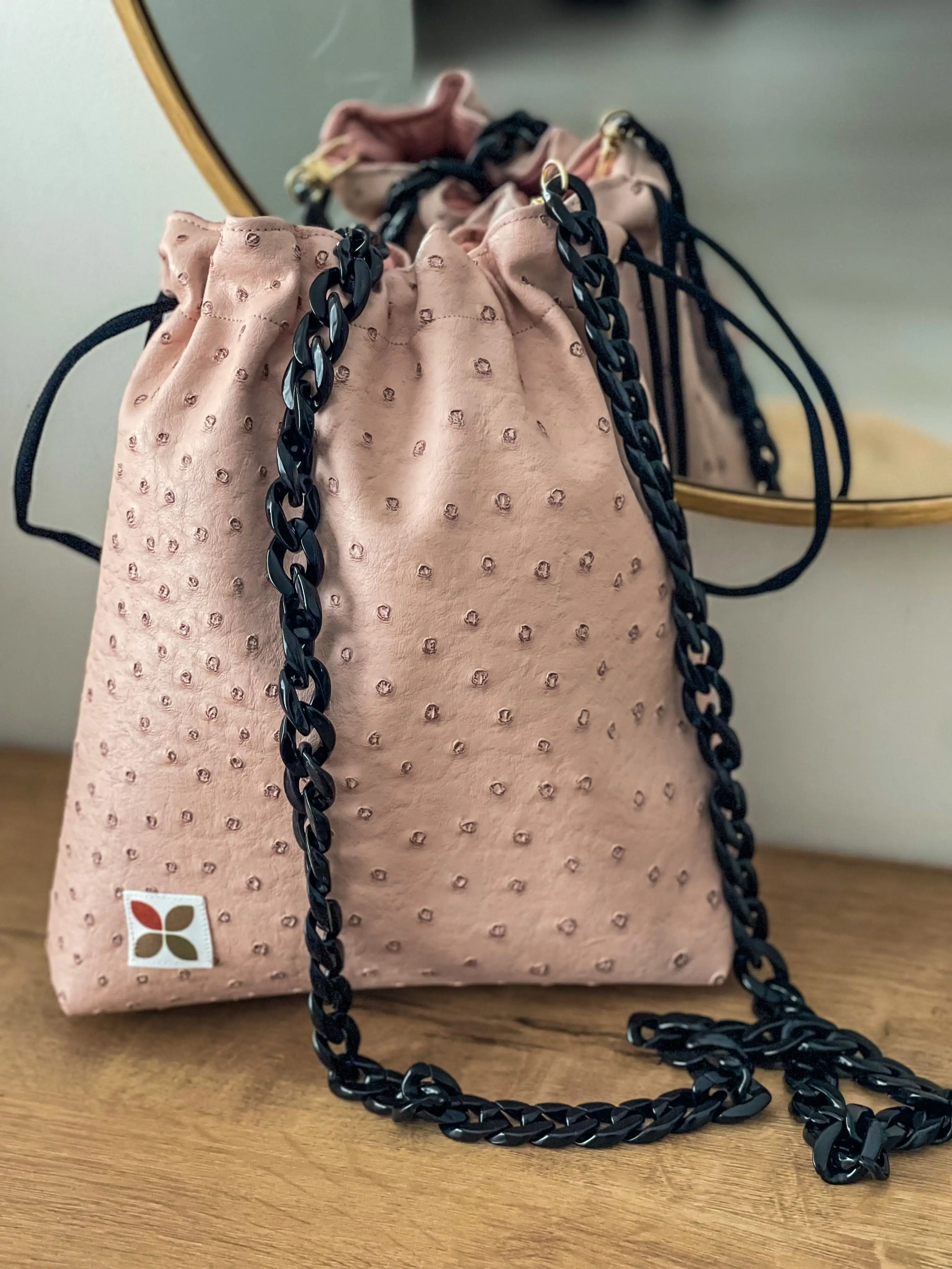 Bolso rosa empolvado topos y funda - Imagen 3