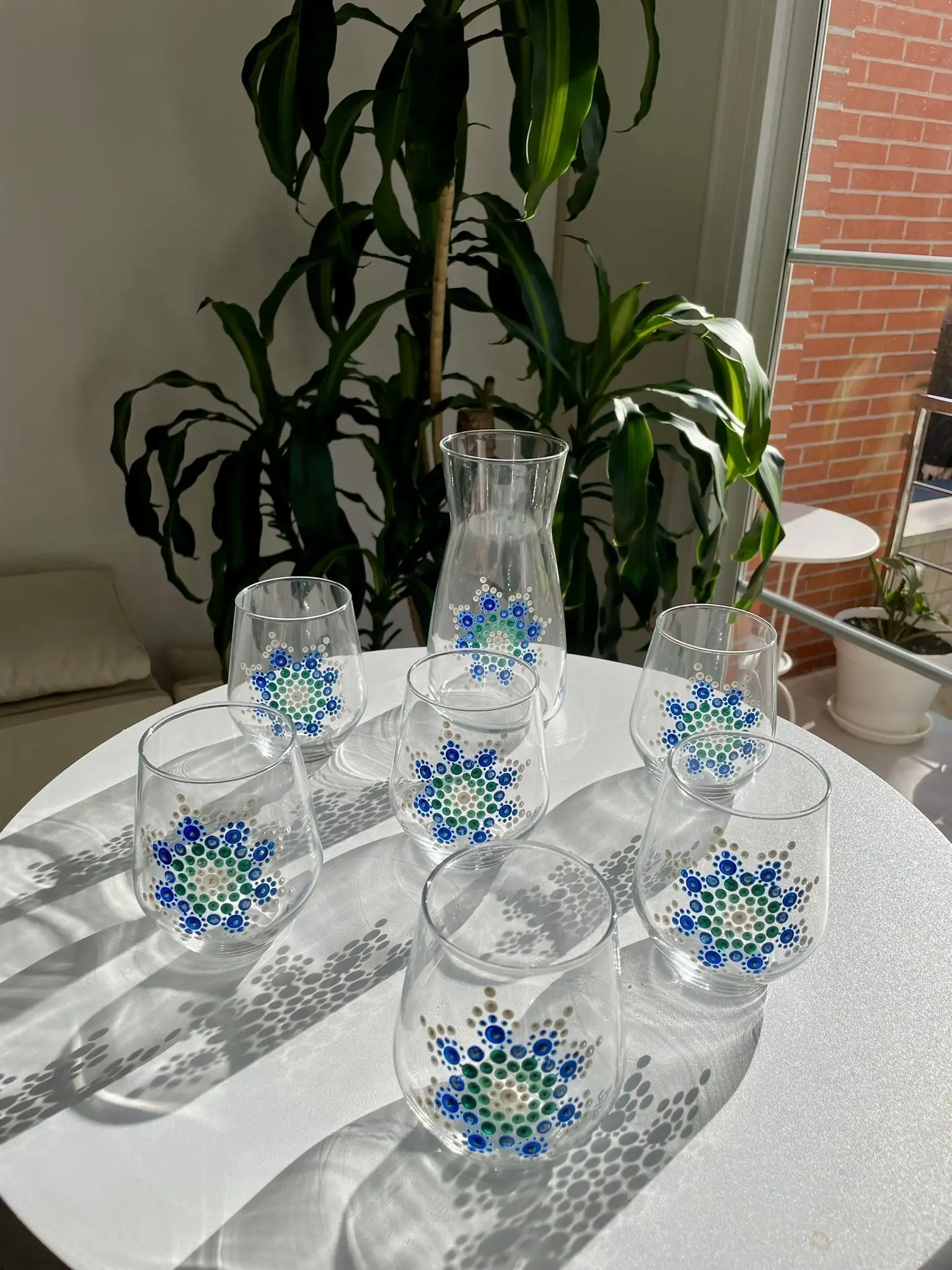 Juego de jarra y 6 vasos 