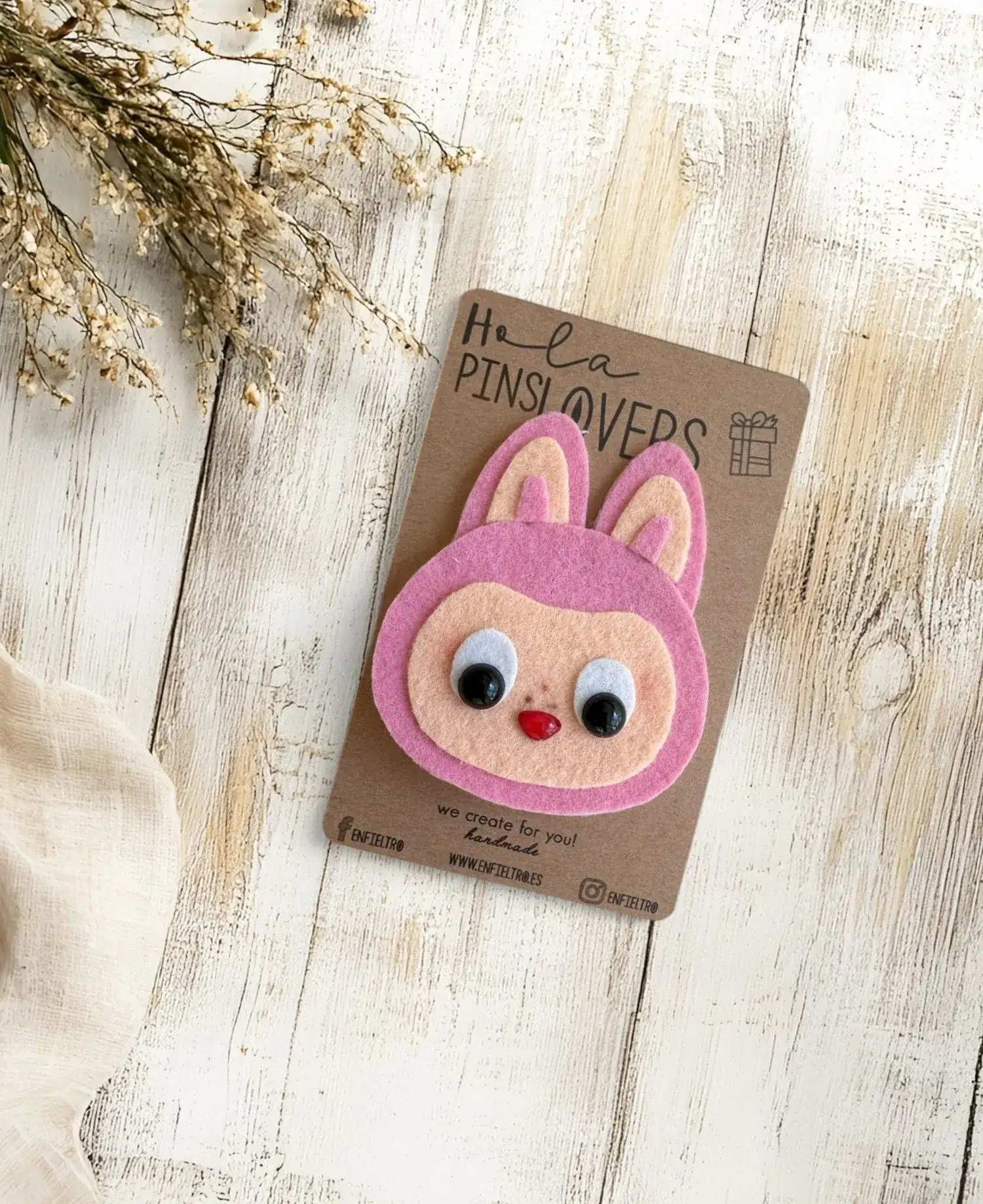 Box Labubu pin en fieltro - Imagen 5