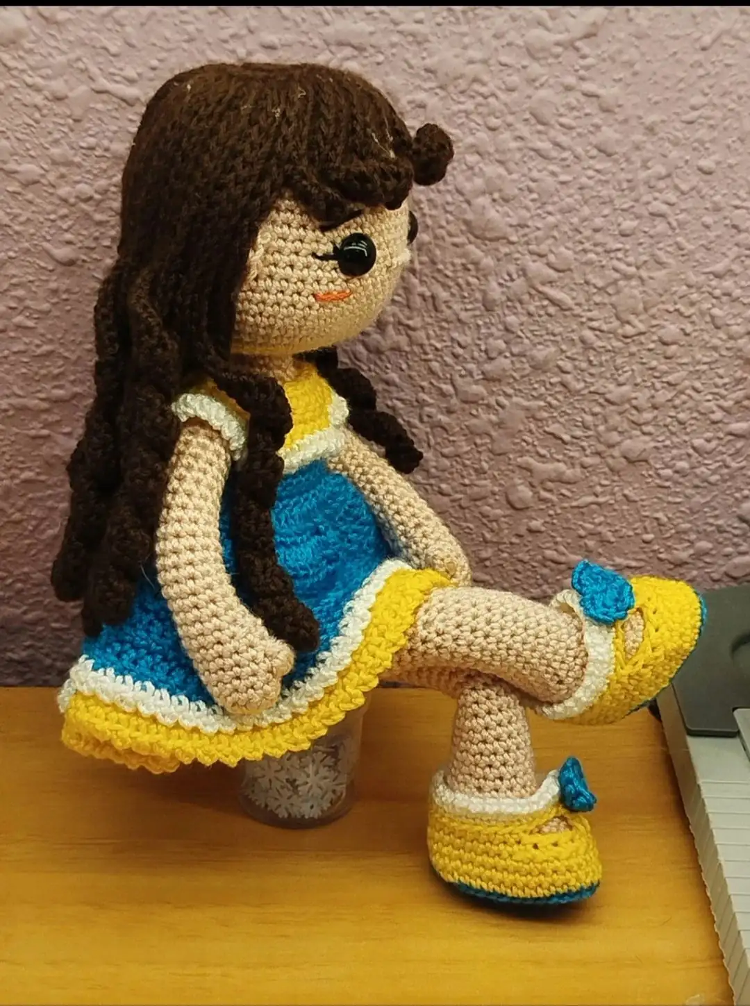 Muñeca Amigurumi con vestido - Imagen 3