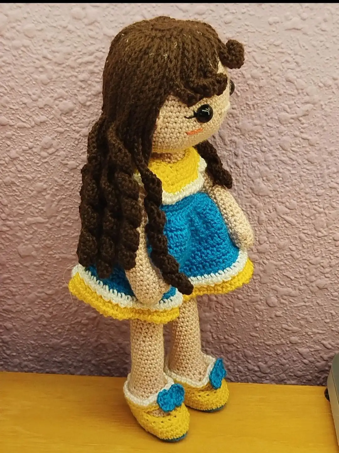 Muñeca Amigurumi con vestido - Imagen 5