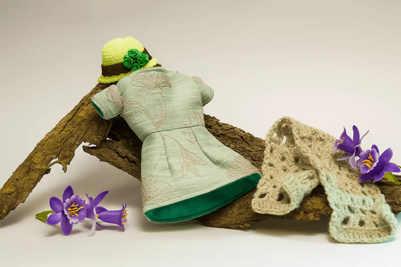 Conjunto exclusivo de vestido corto para muñeca OOAK