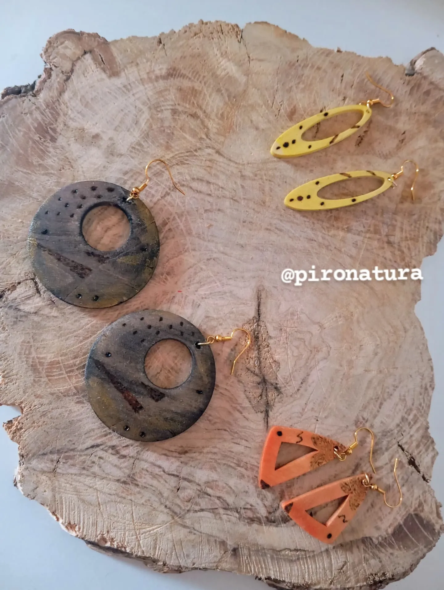 Pendientes madera