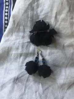 Broche y pendientes Rosas azul - oscuro  - Imagen 2