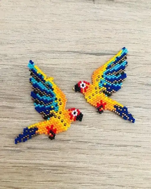 Aretes largos