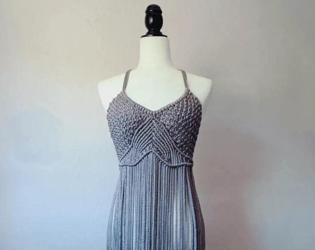 Vestido en macramé