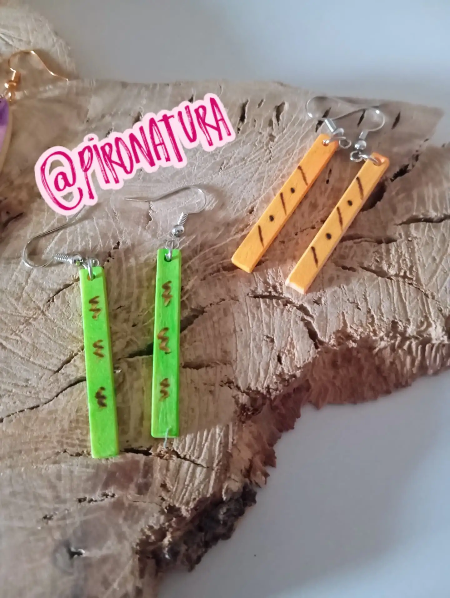 Pendientes madera 