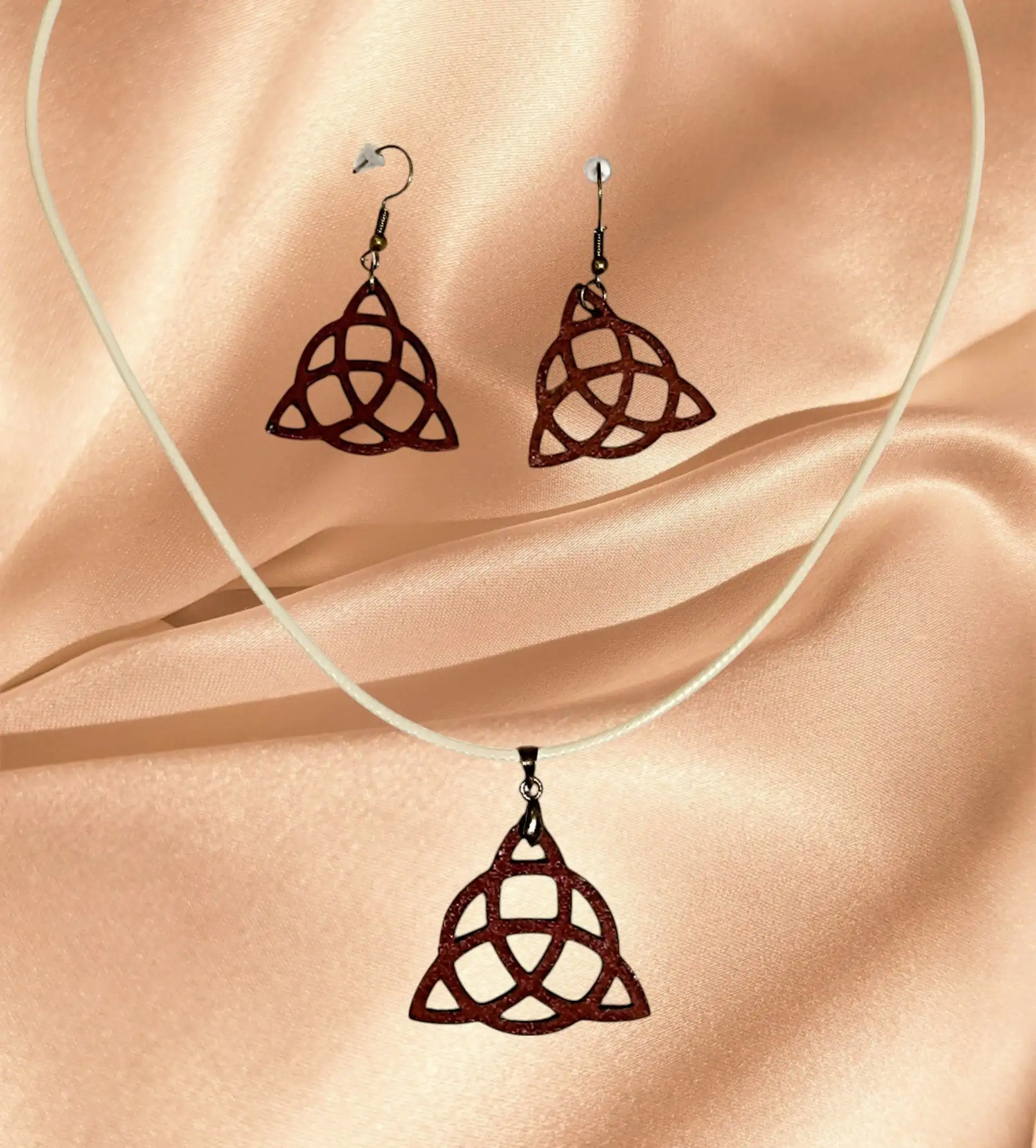 Conjunto Nudo celta