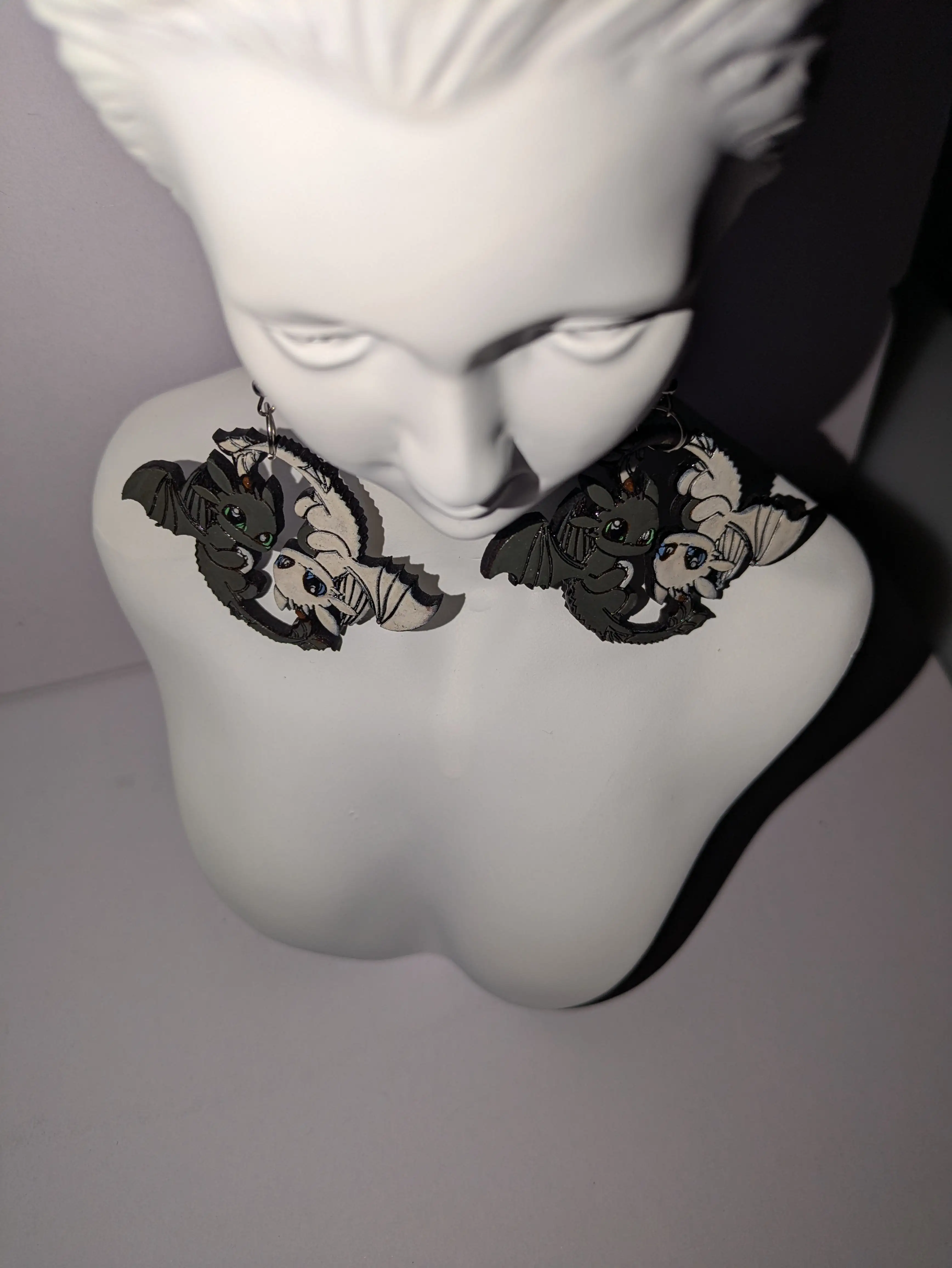 Pendientes dragones