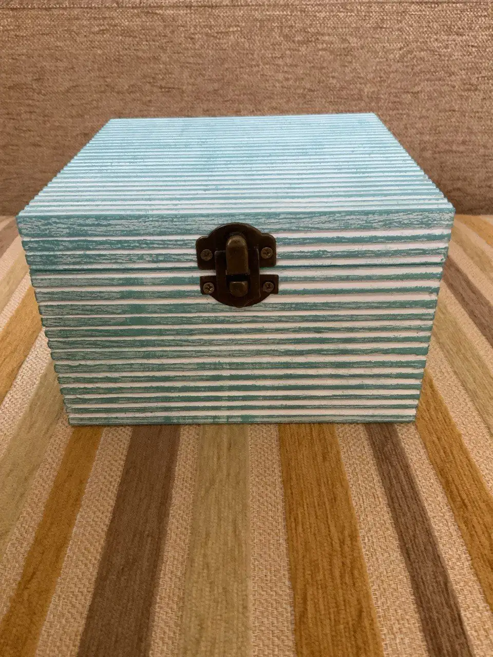 Caja de madera