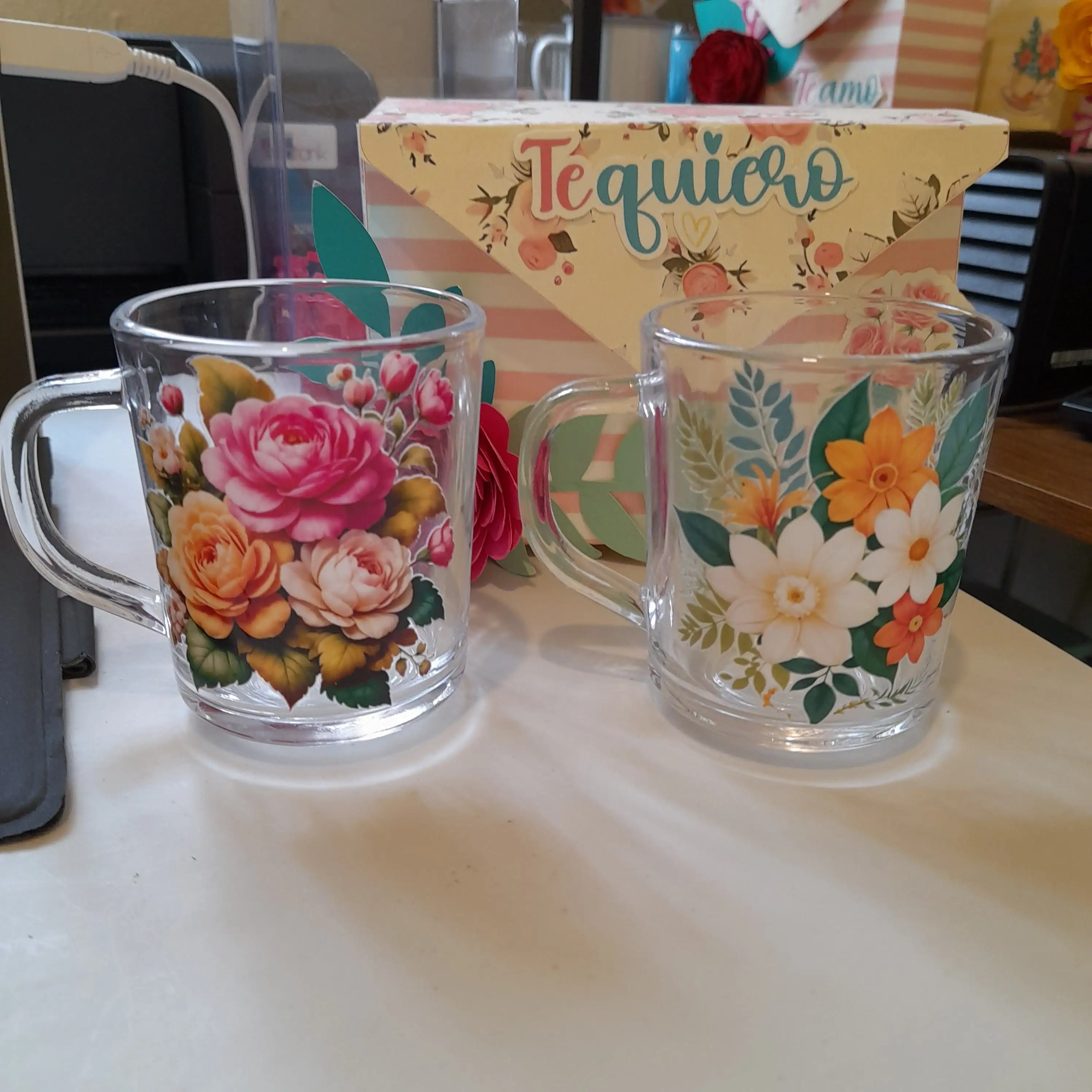 Tazas  sublimadas en UVDTF