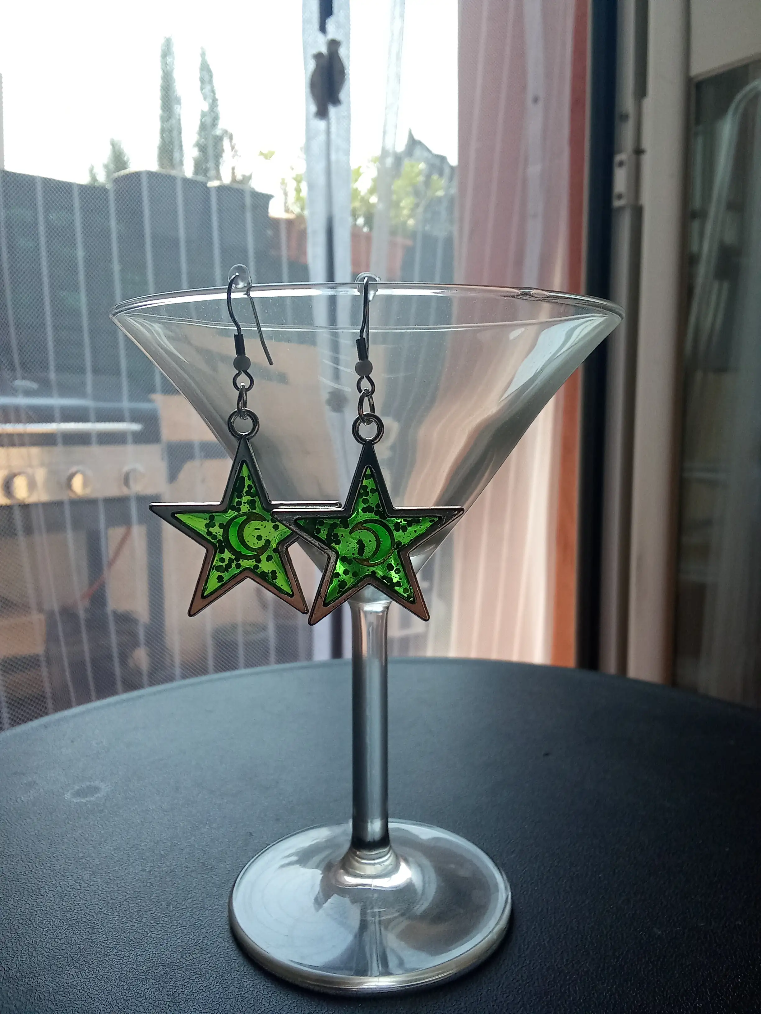 Aretes Estrella Cósmica Verde - Imagen 4