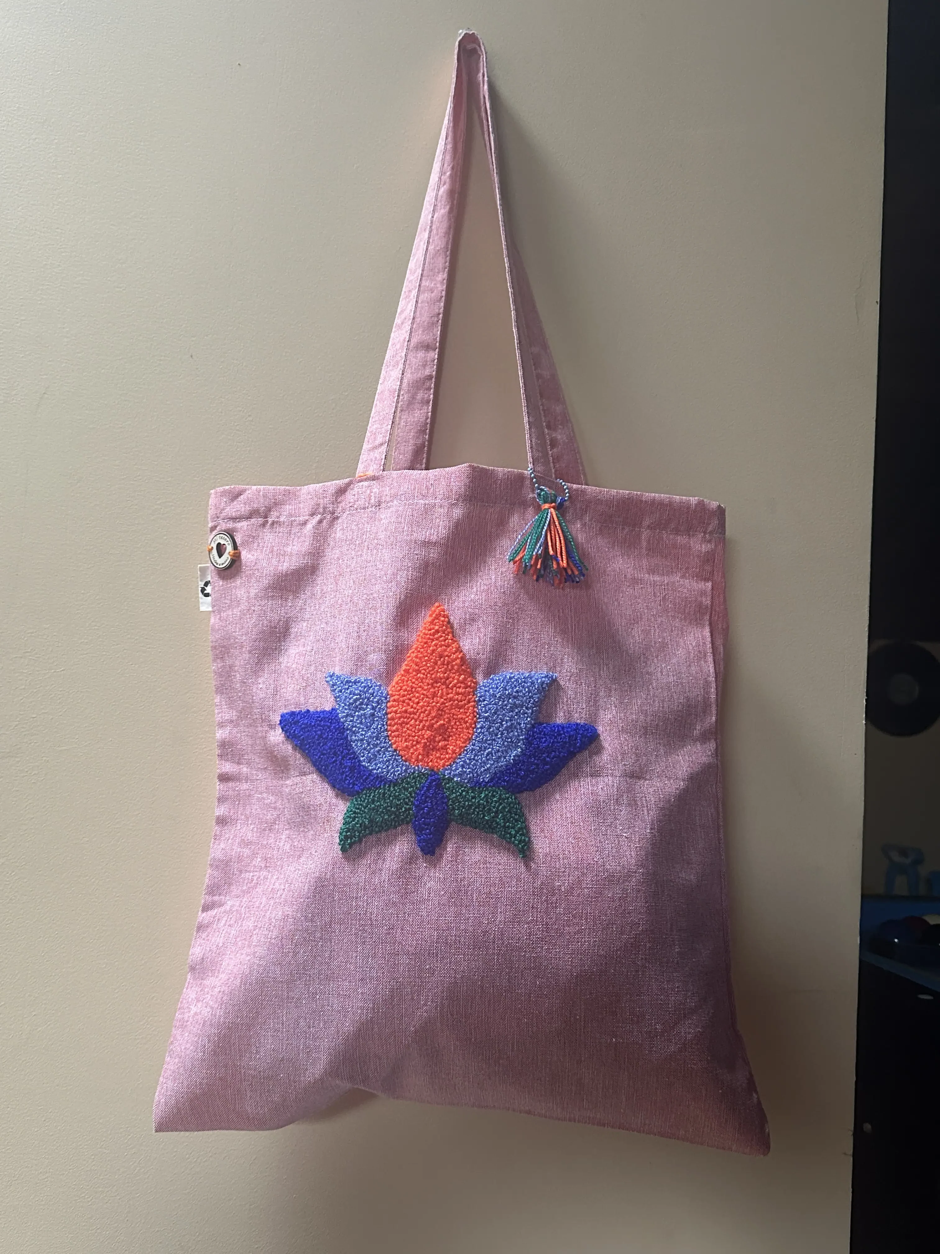 Tote bag/ bolso tela bordado a mano