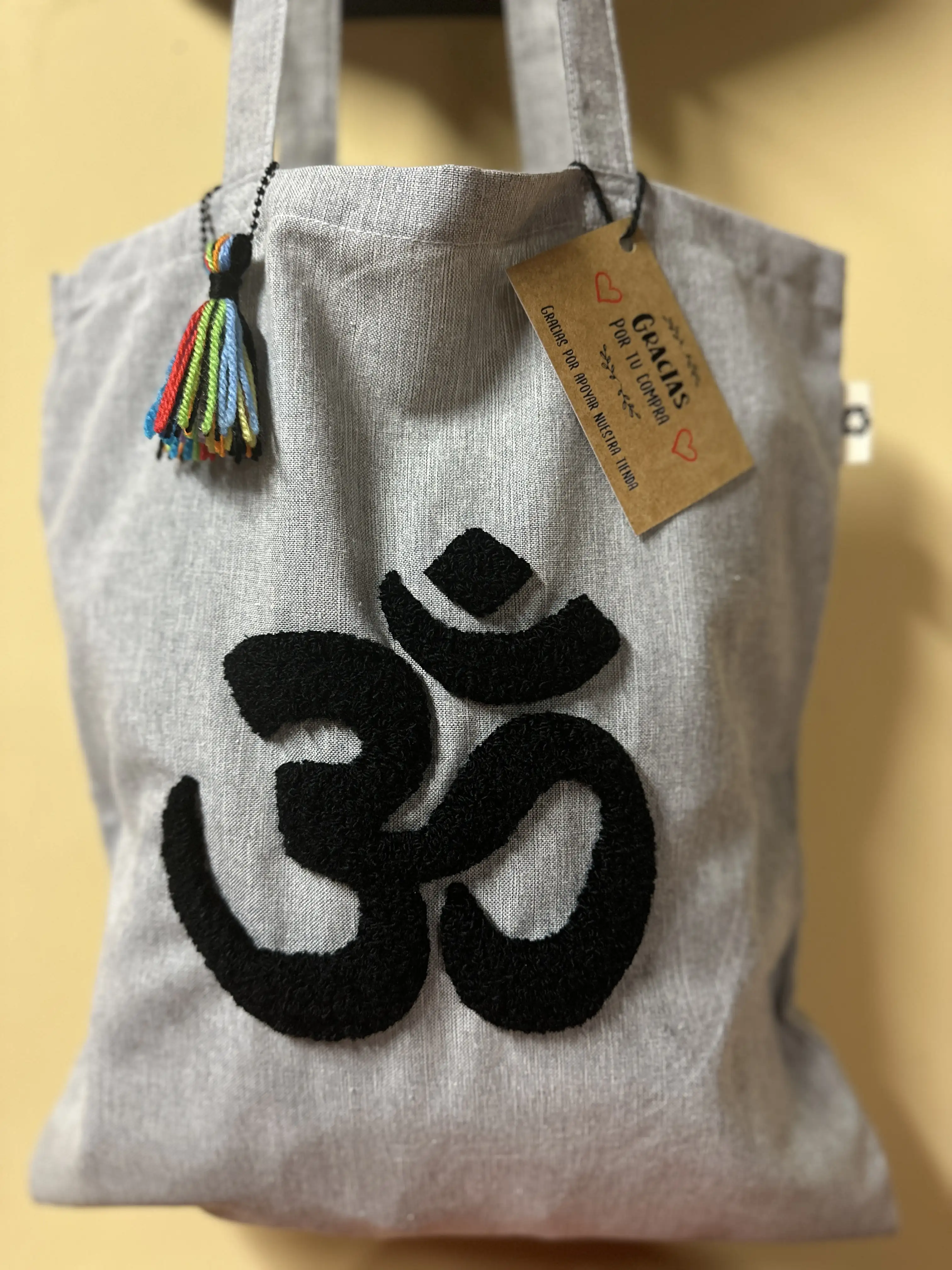 Tote bag/ bolso tela bordado a mano - Imagen 3