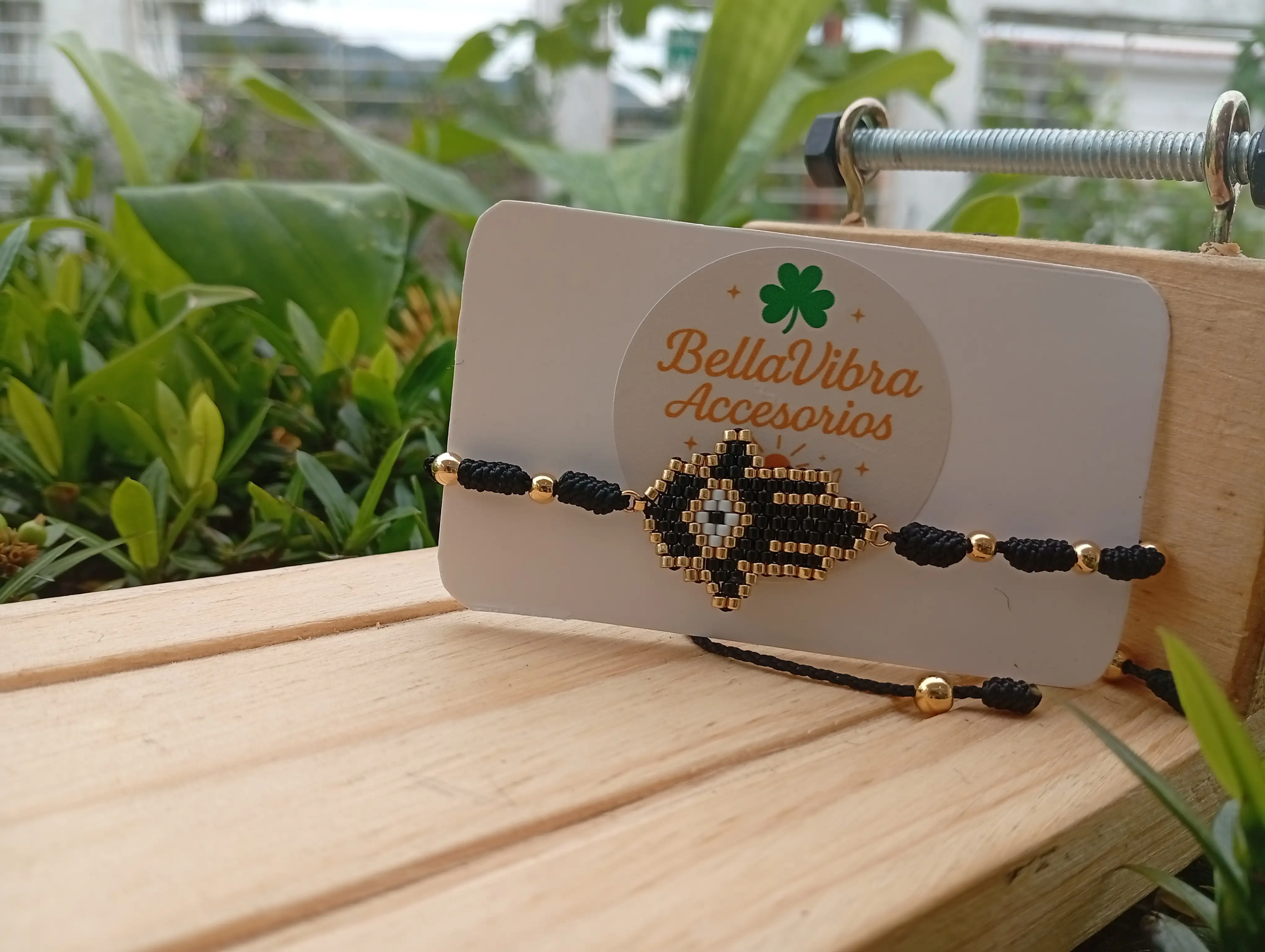 Pulsera ajustable