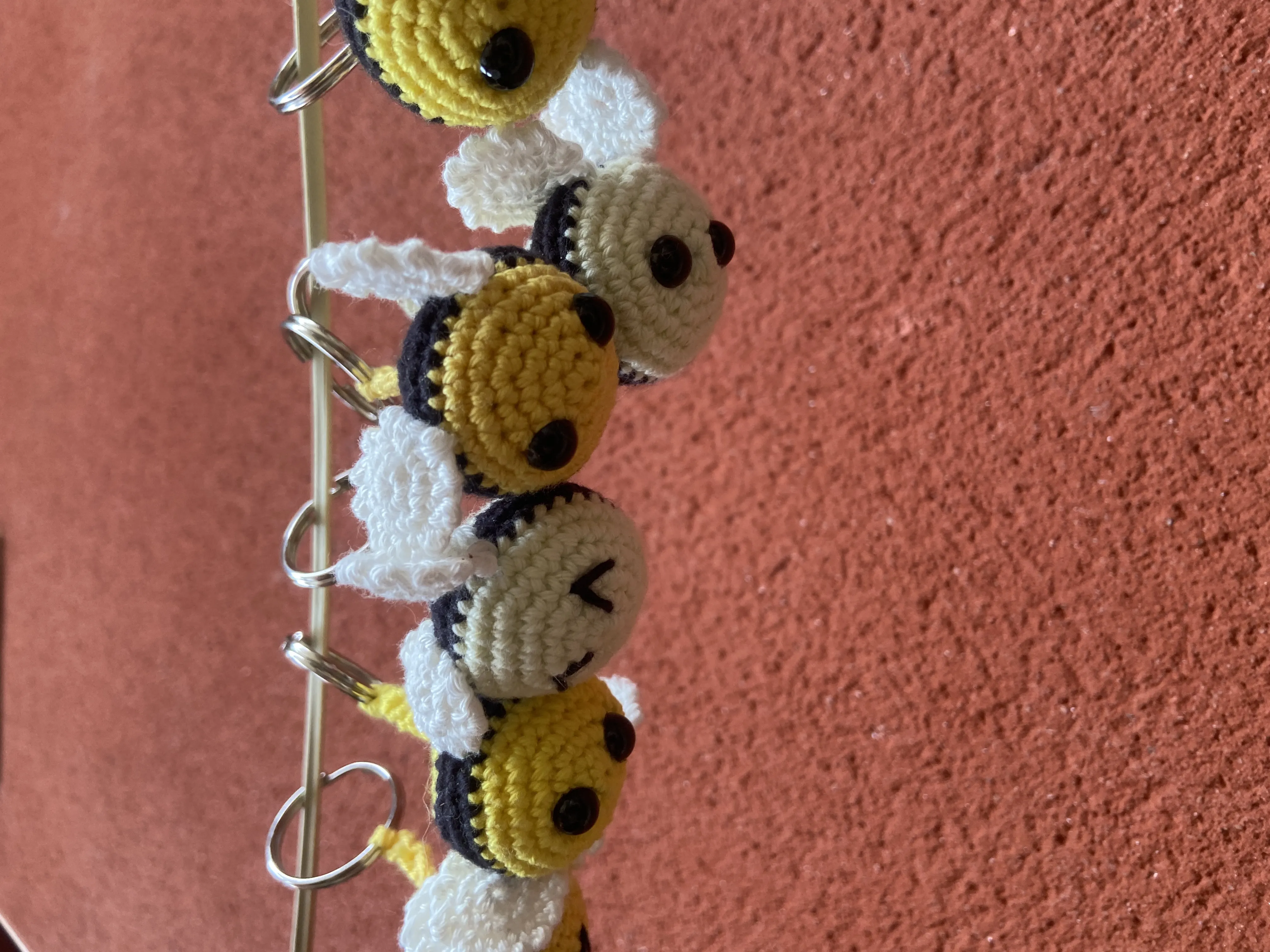 Llavero de abeja - Imagen 2