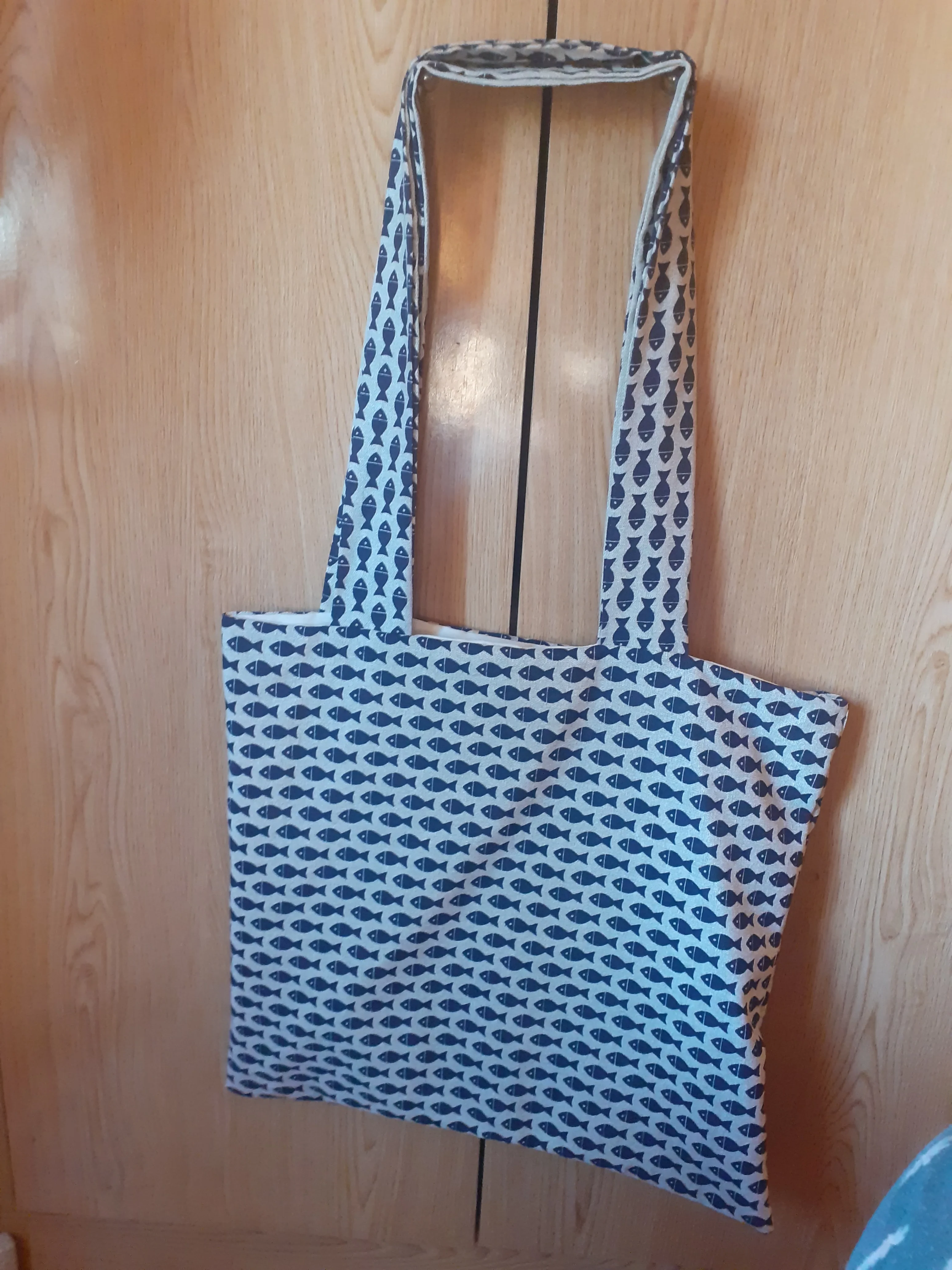 Tote bag