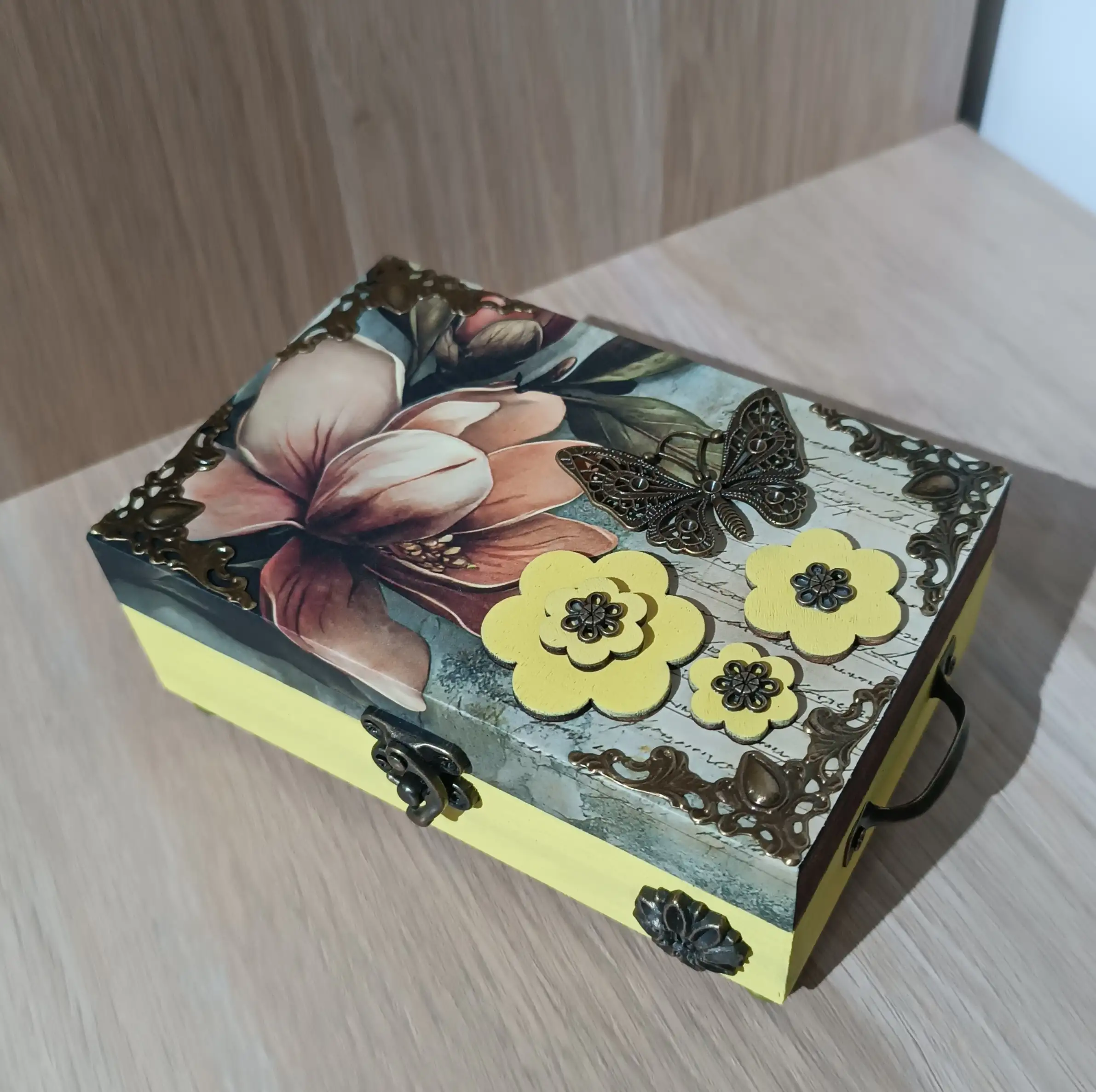 Caja de madera decorativa - Imagen 2