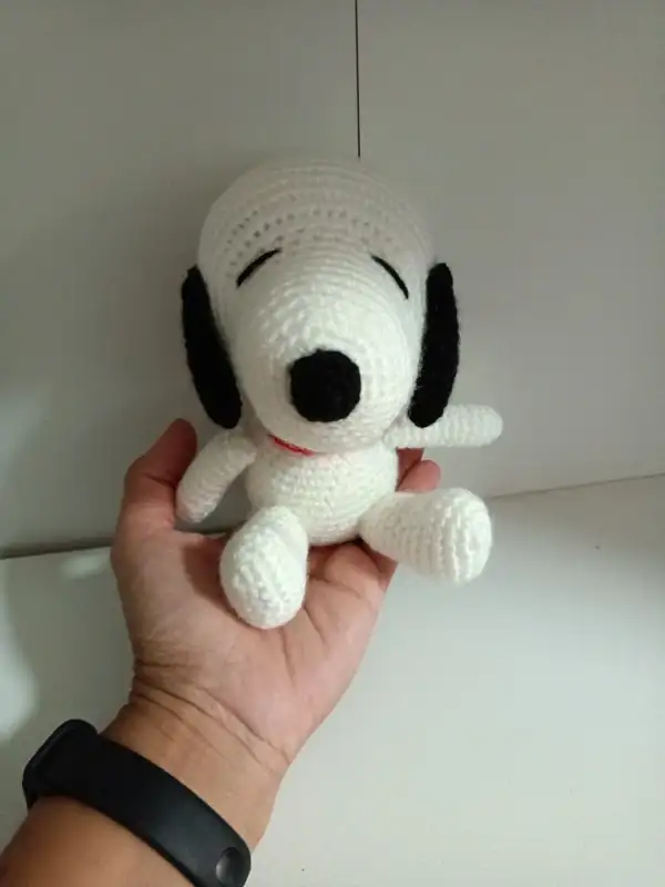 Snoopy peluche crochet - Imagen 2