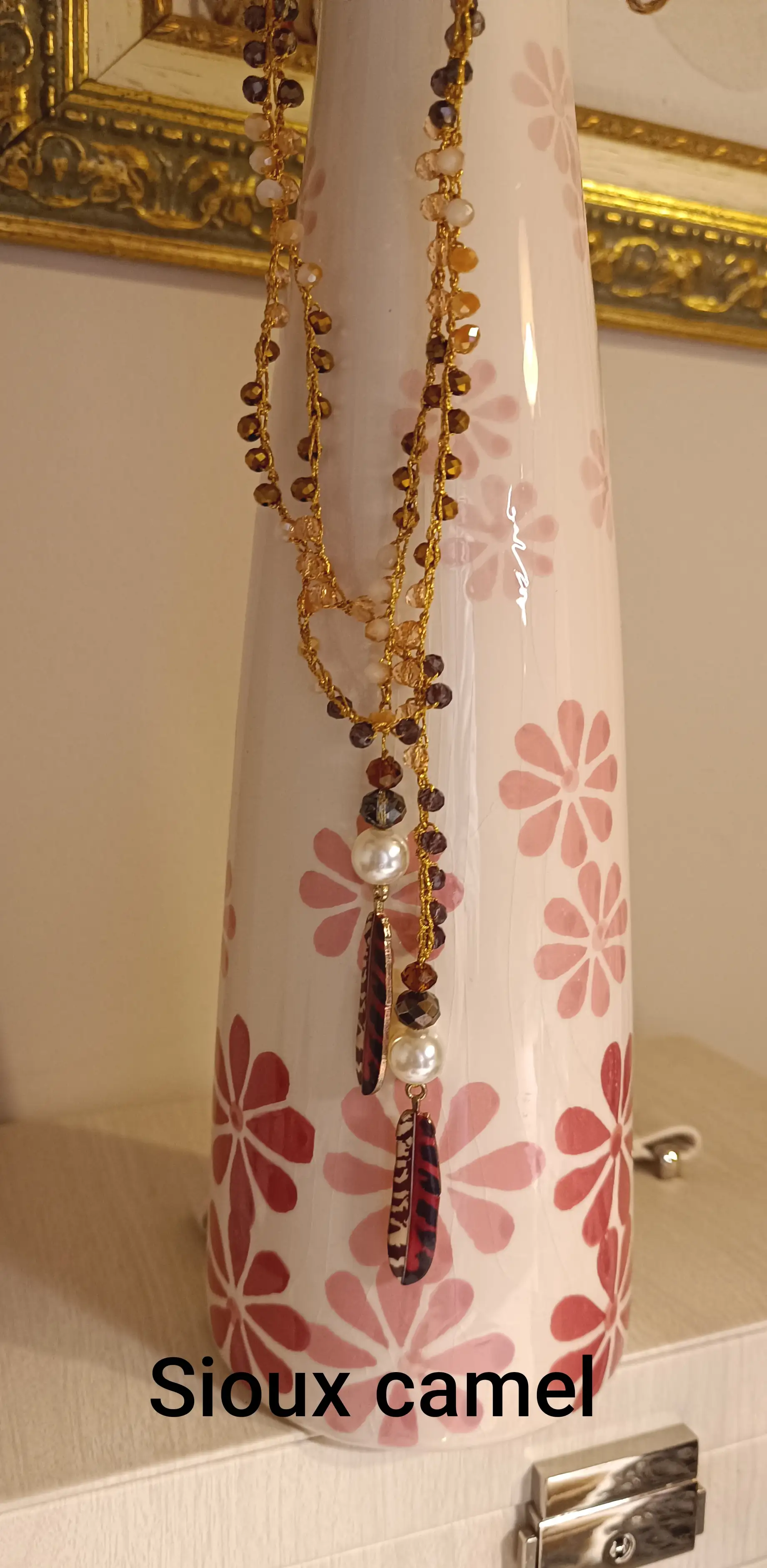 Collar plumas