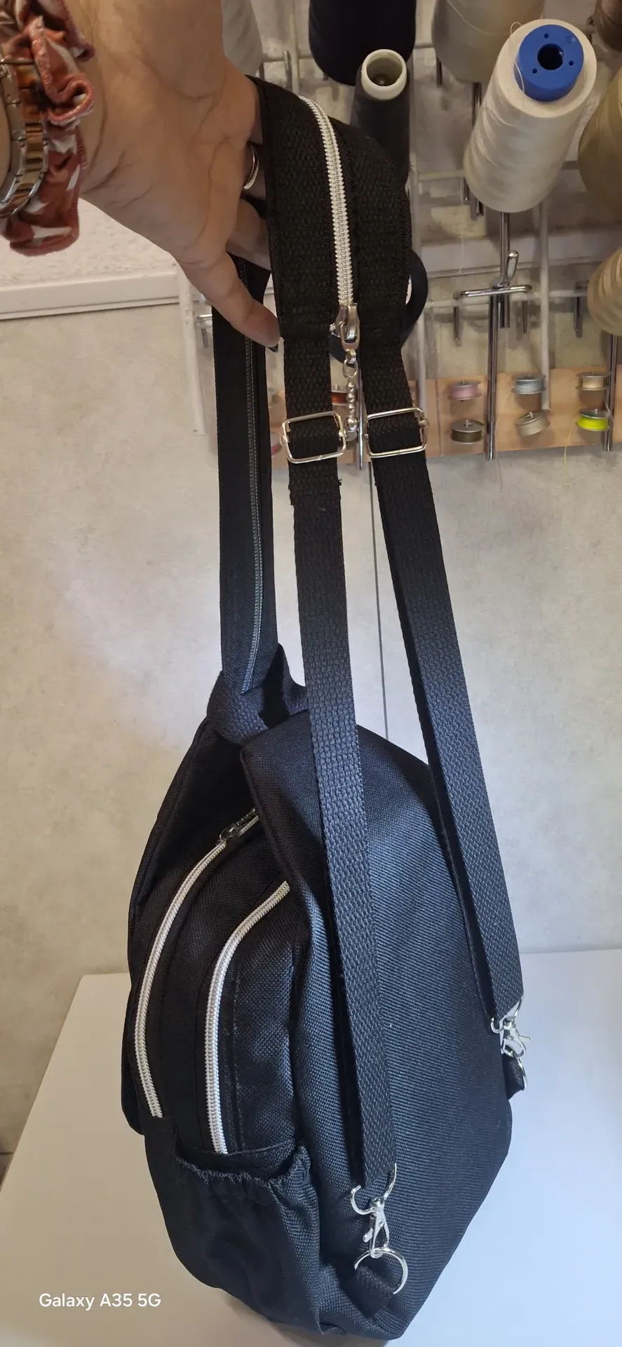 Mochilas cruzadas artesanales - Imagen 4