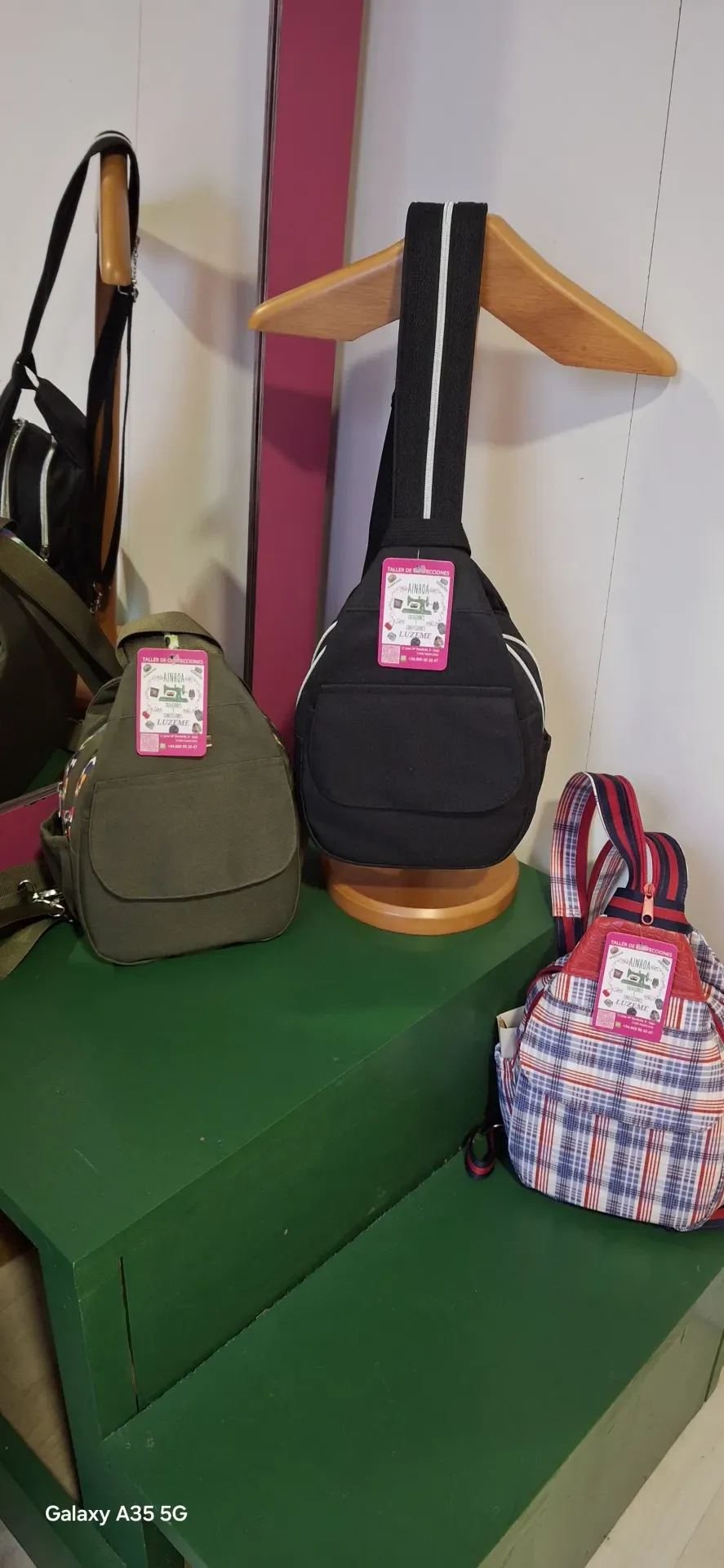 Mochilas cruzadas artesanales - Imagen 3