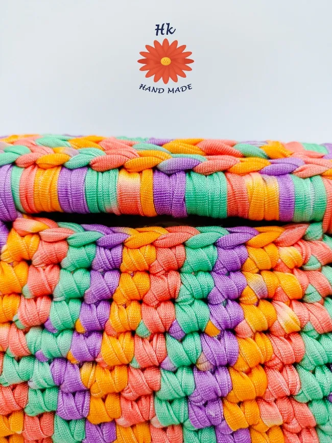 Bolso Clutch Tejido en Ganchillo con trapillo - Imagen 3