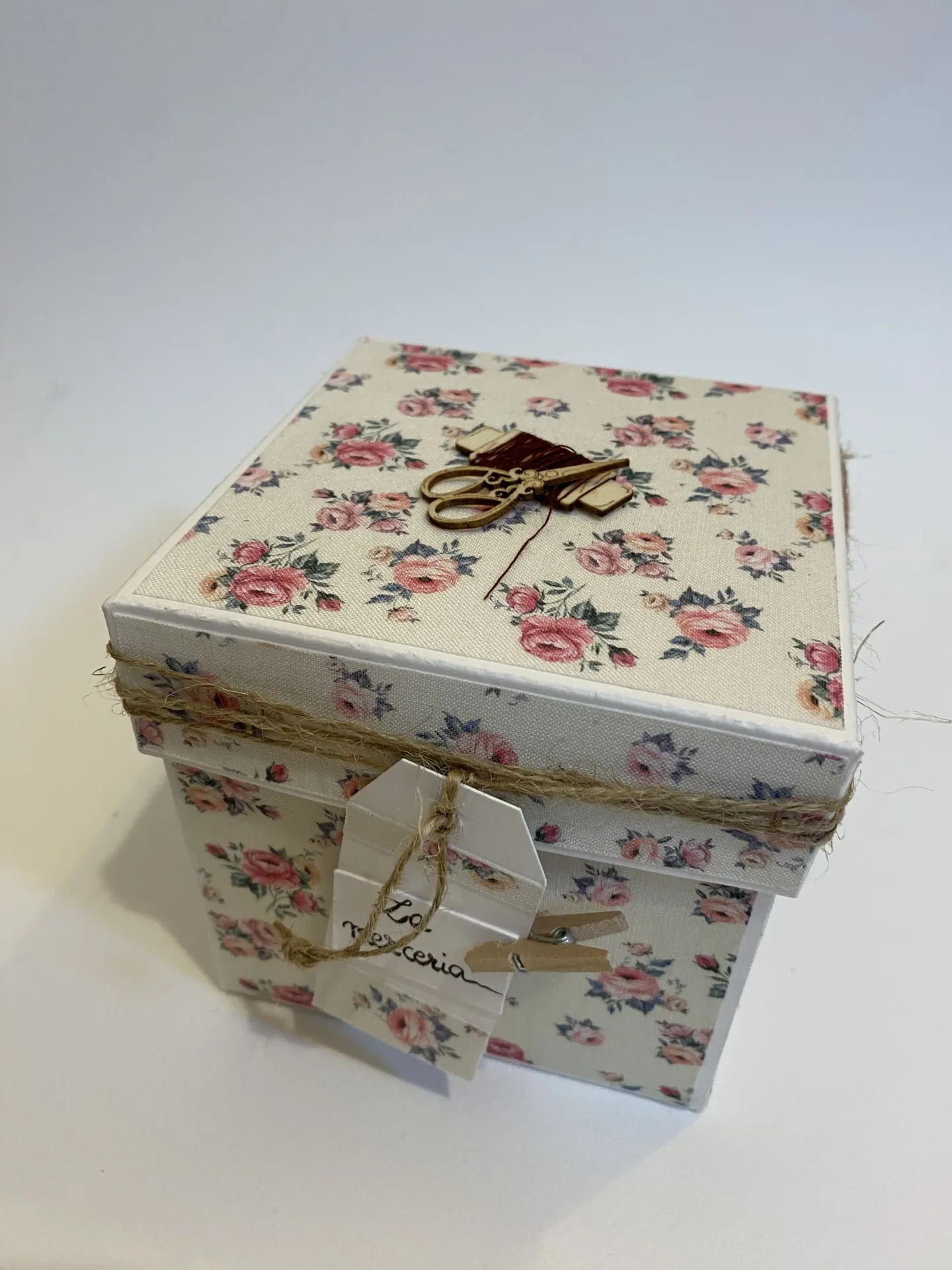 Caja sorpresa costura - Imagen 2