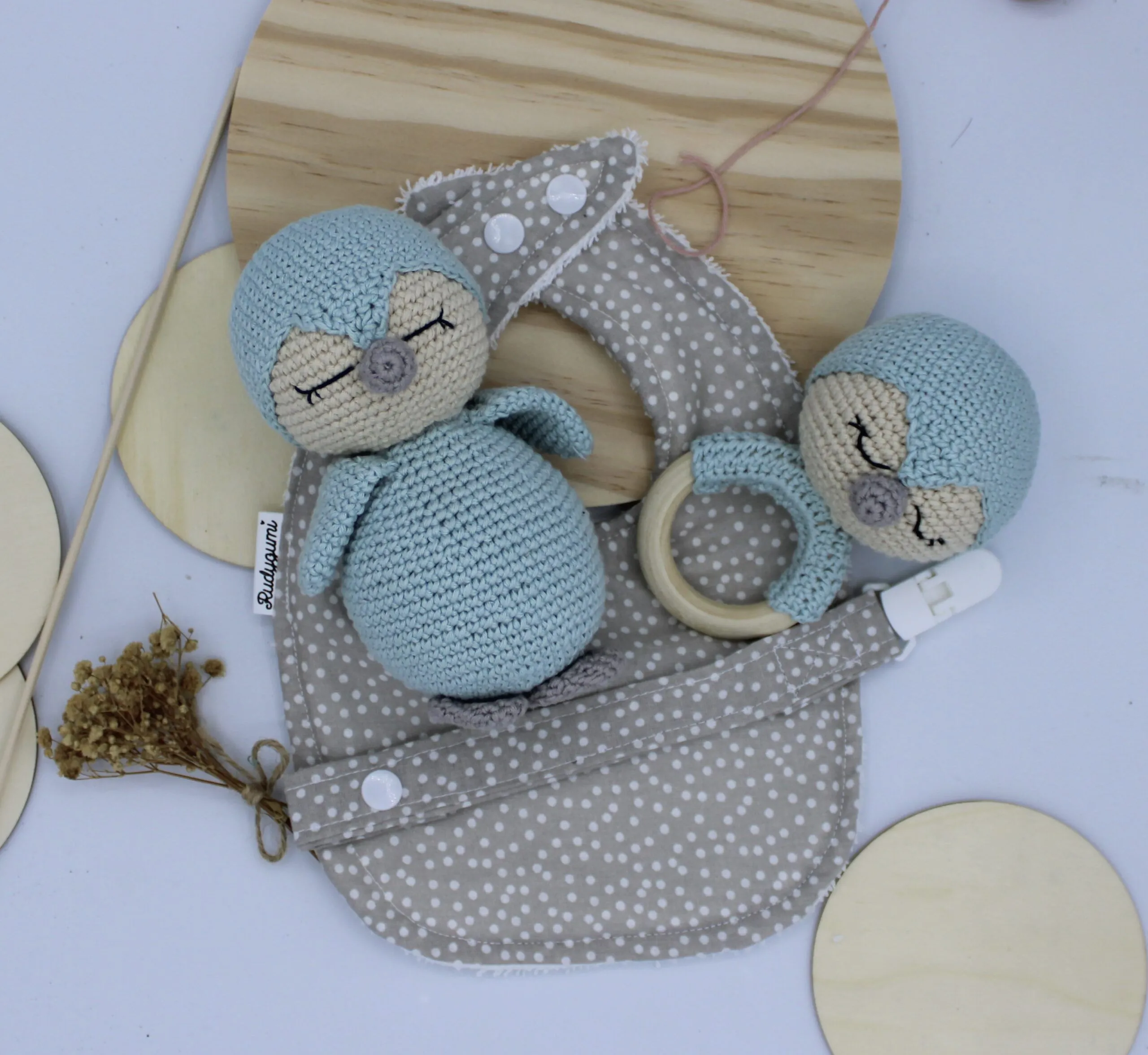 Conjunto pingu (aguamarina) amigurumi - Imagen 3