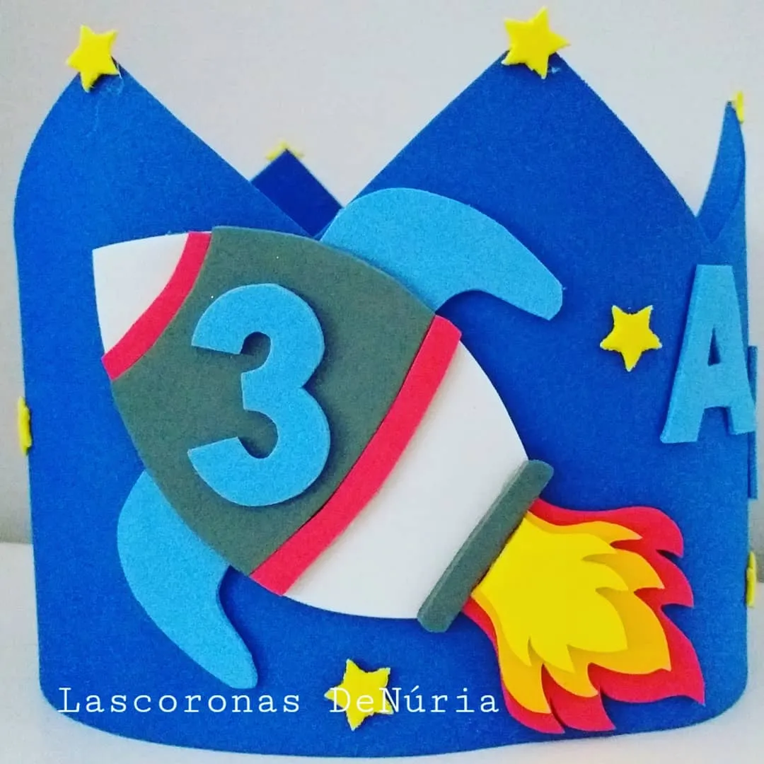 Coronas de goma eva