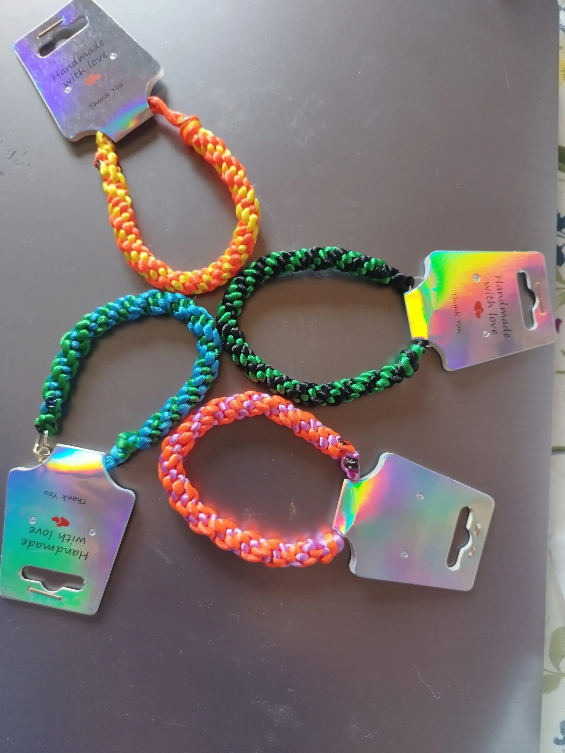 Pulseras de cordón - Imagen 3