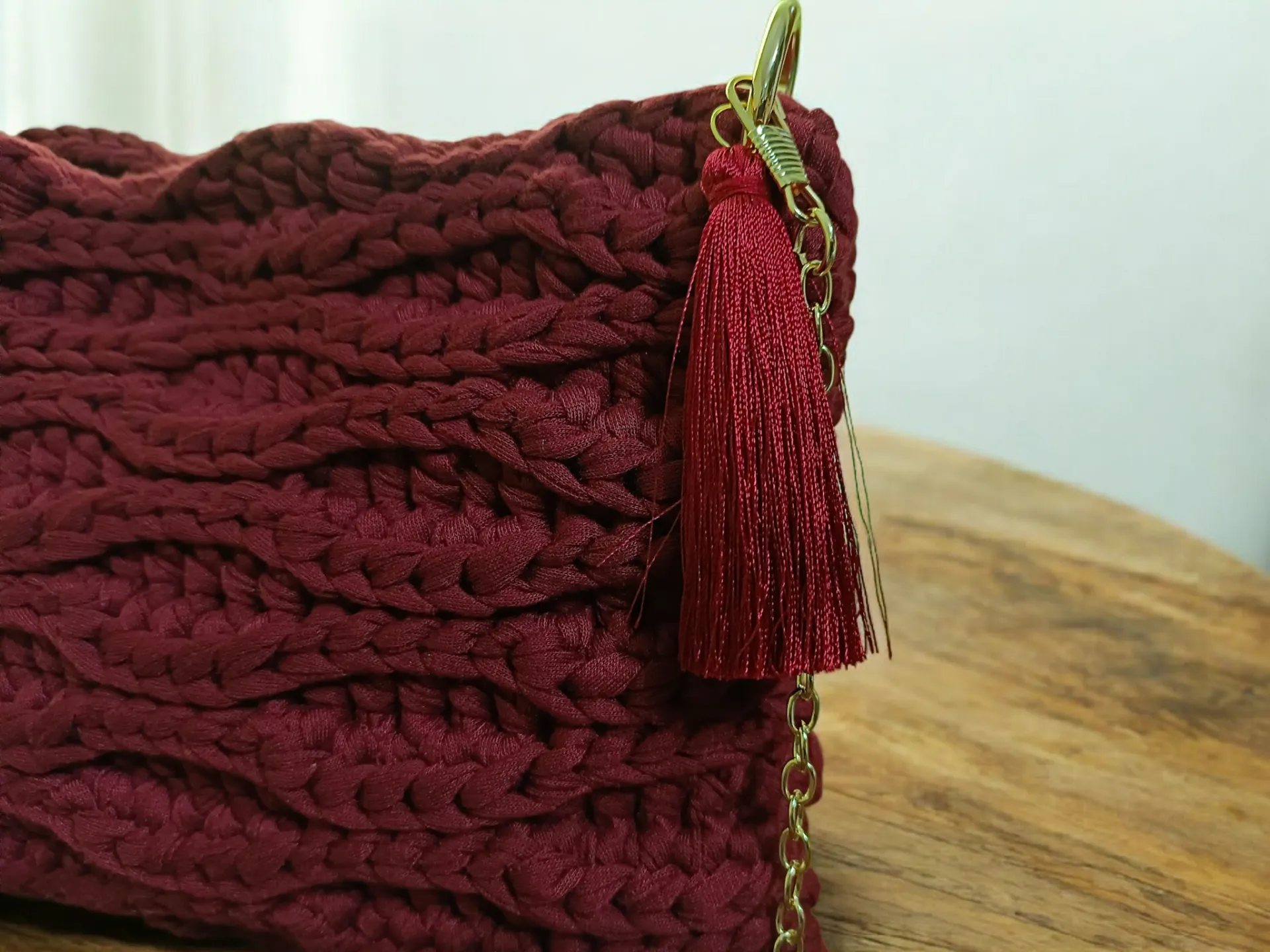 Bolso de trapillo color burdeos - Imagen 2