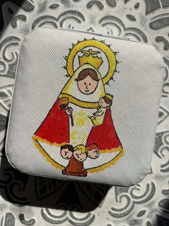 Minijoyero artesanal religioso