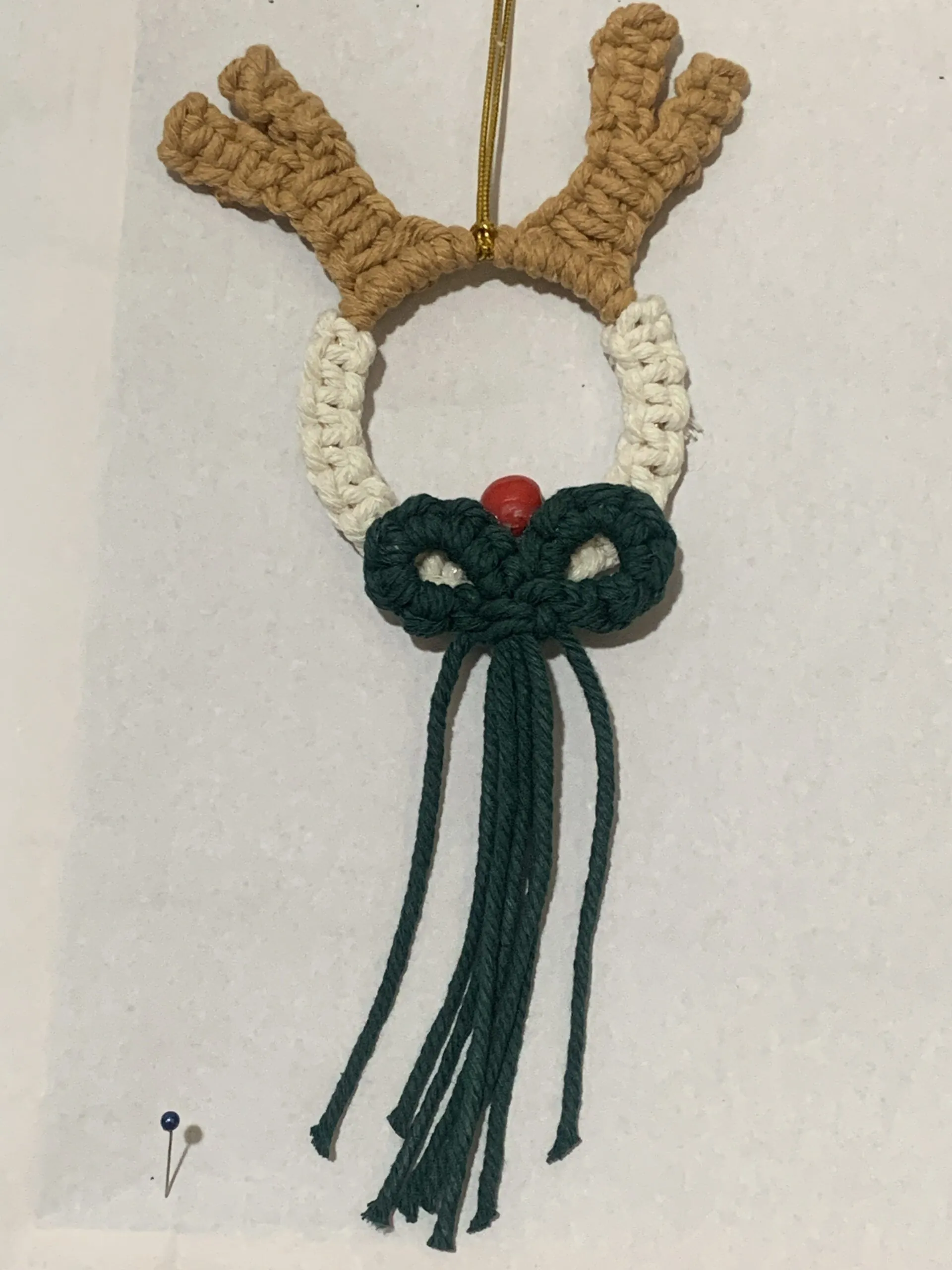 Macramé adorno navidad para árbol (Ciervo)