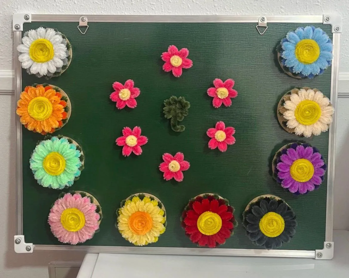 Imán - abridor con flor de limpiapipas - Imagen 2