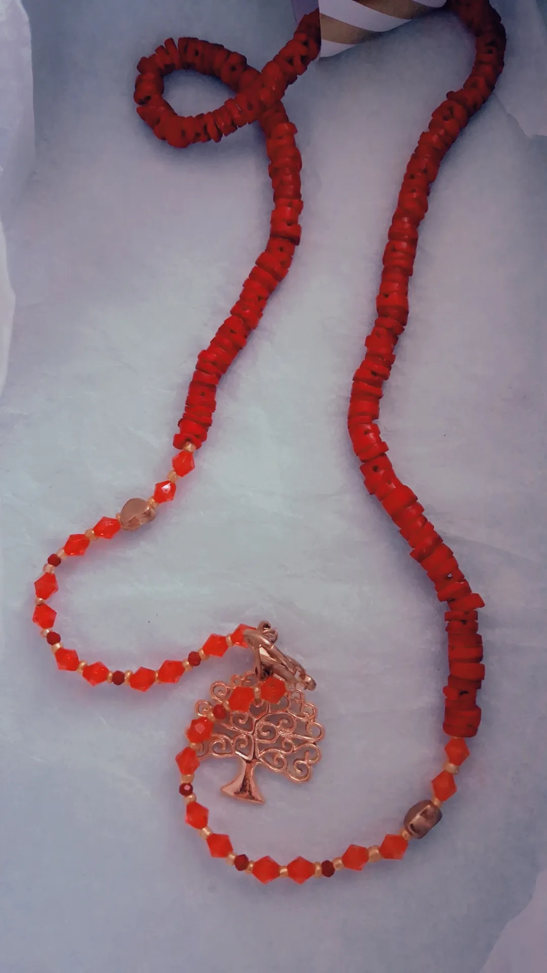 Collares Artesanales de Piedras con Dije Árbol de la Vida - Imagen 3