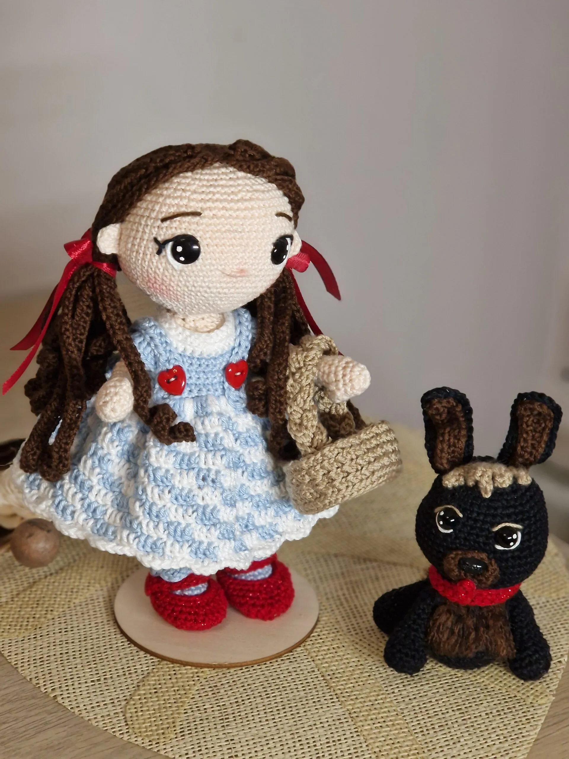 Amigurumi Dorothy y toto, personajes del mago de oz - Imagen 3
