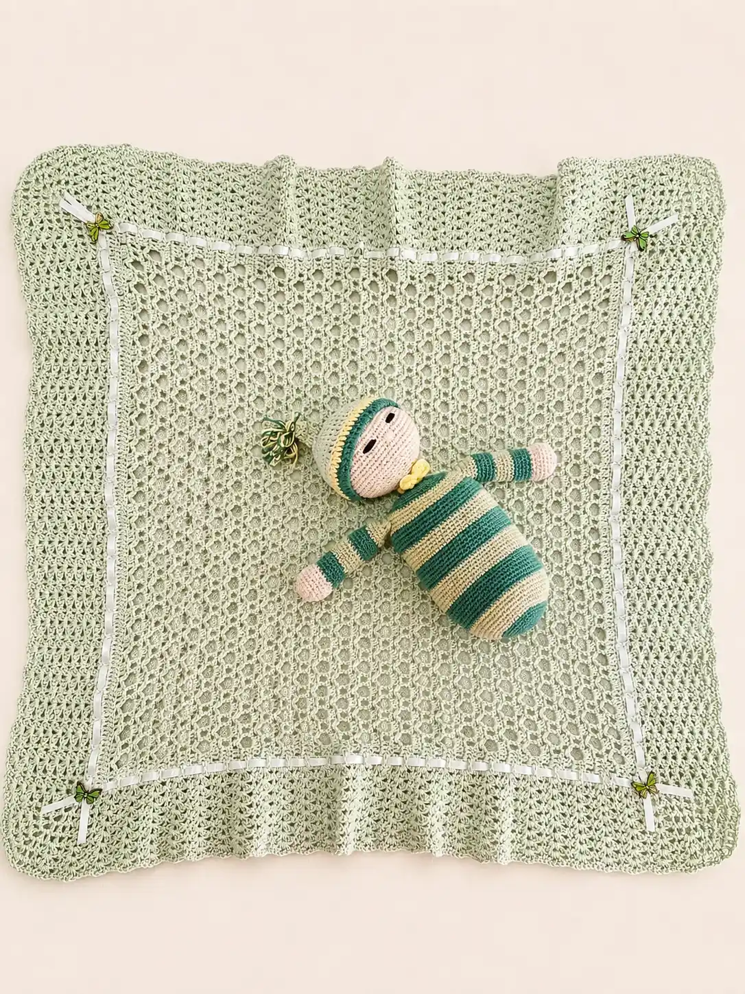 Manta para bebé con muñeco de arrullo - Imagen 2